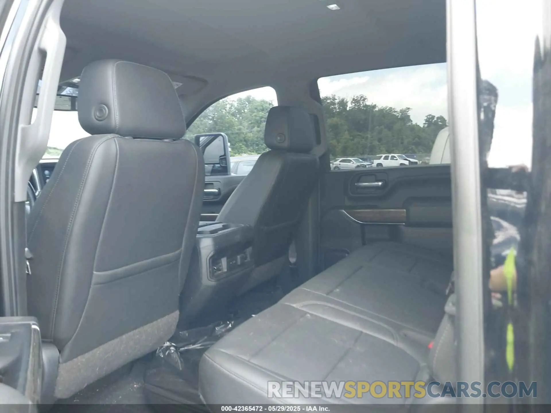 6 Photograph of a damaged car 1GC4YNEY0LF160287 CHEVROLET SILVERADO 2500HD 2020