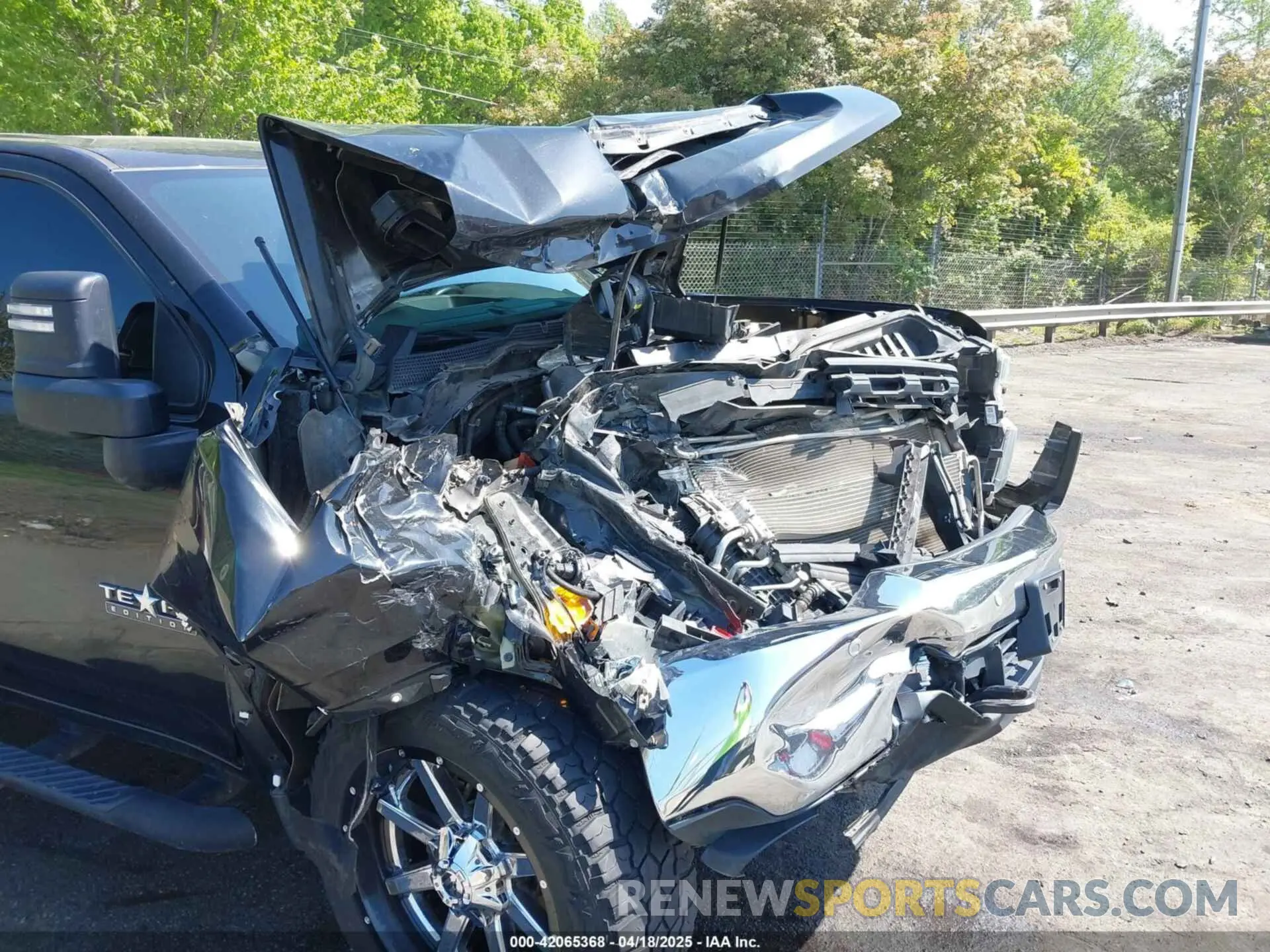 11 Photograph of a damaged car 1GC4YNEY4LF132900 CHEVROLET SILVERADO 2500HD 2020