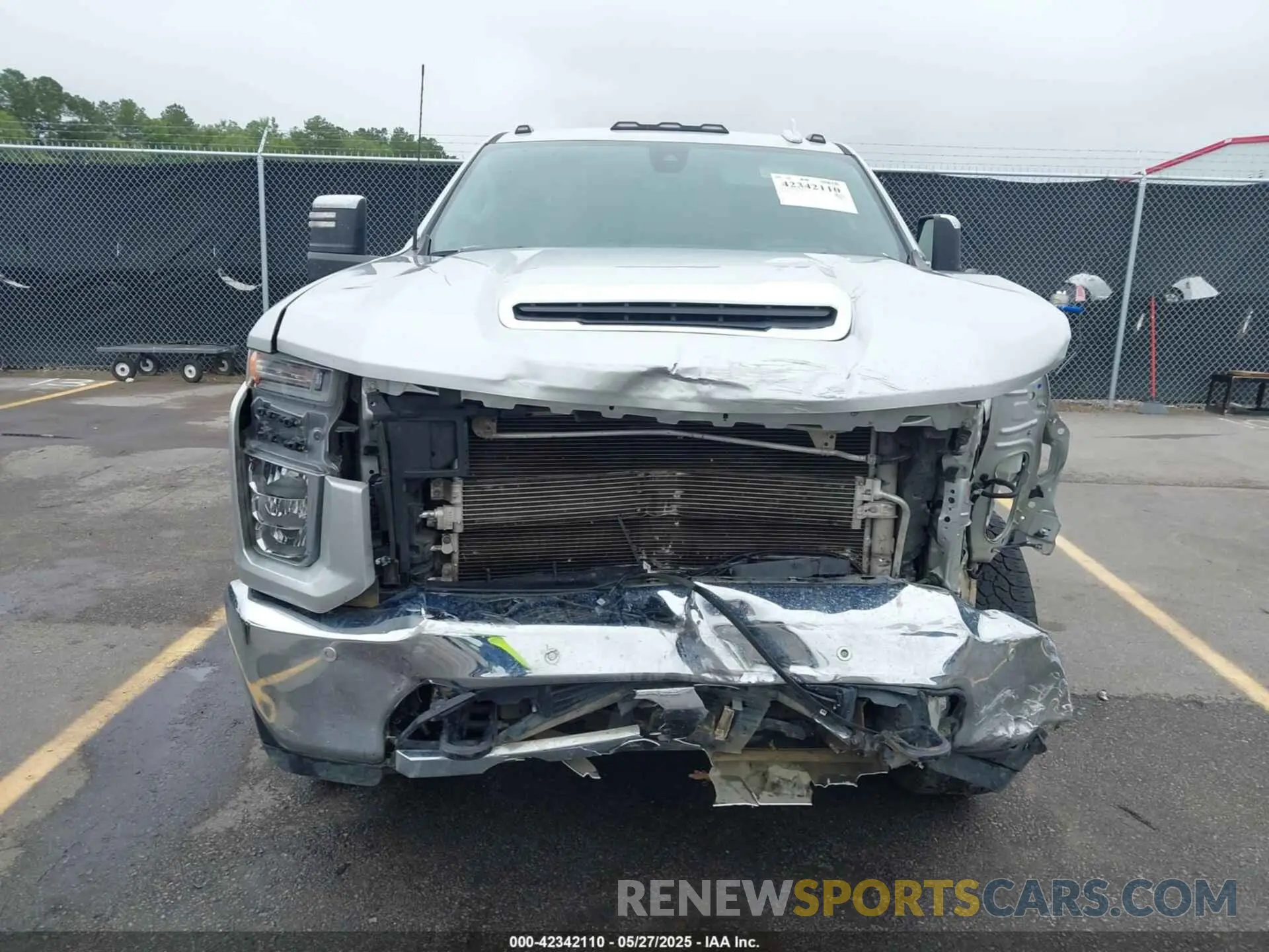 13 Photograph of a damaged car 1GC4YPEY4LF138112 CHEVROLET SILVERADO 2500HD 2020