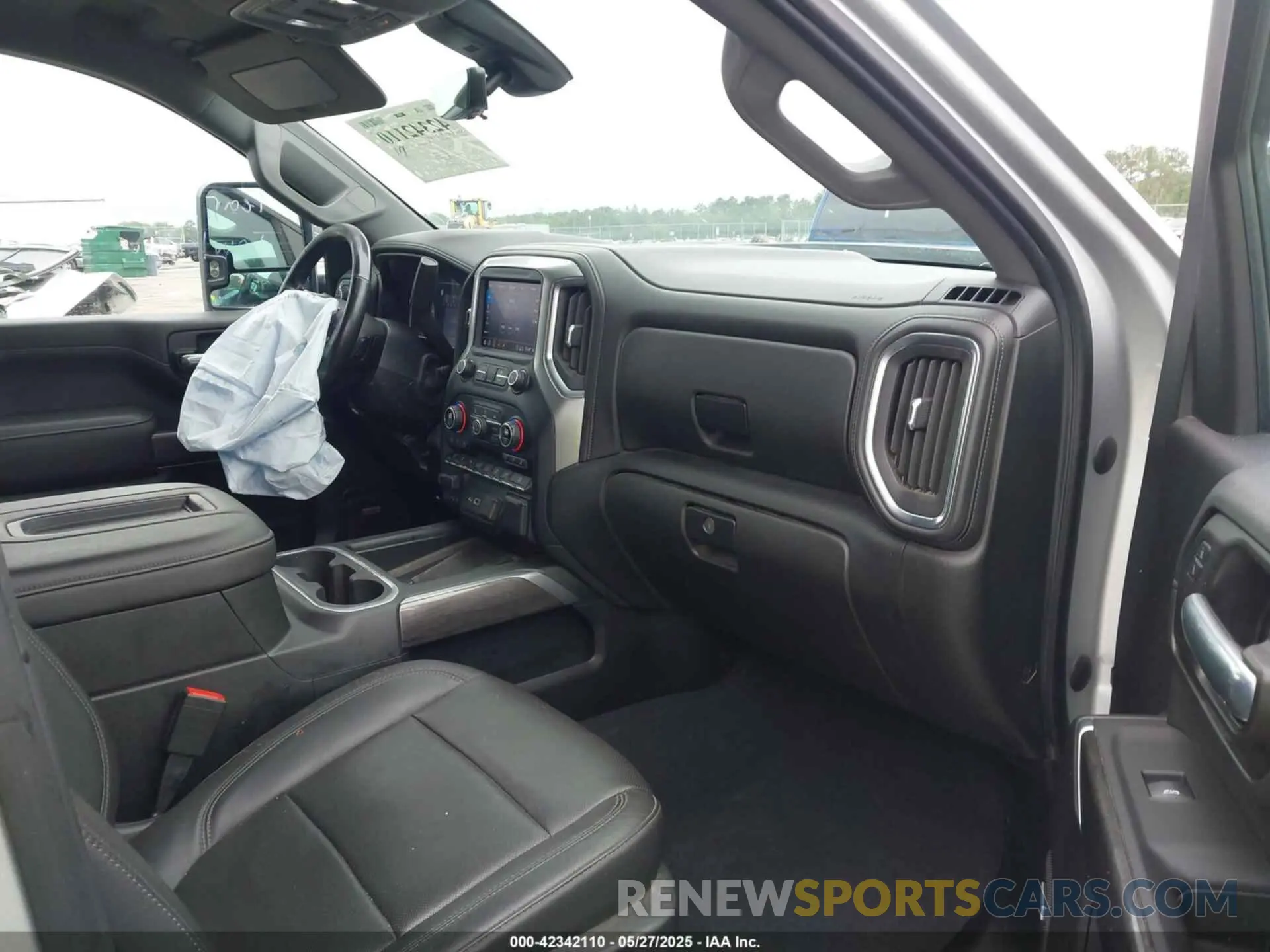 7 Photograph of a damaged car 1GC4YPEY4LF138112 CHEVROLET SILVERADO 2500HD 2020