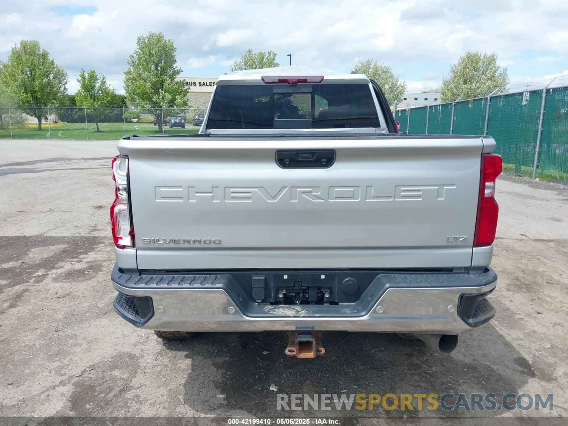 15 Photograph of a damaged car 1GC4YPEY5LF102557 CHEVROLET SILVERADO 2500HD 2020