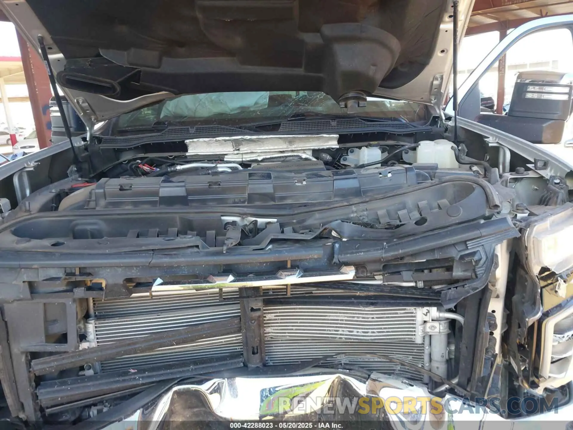 10 Photograph of a damaged car 1GC4YPEY8LF340385 CHEVROLET SILVERADO 2500HD 2020