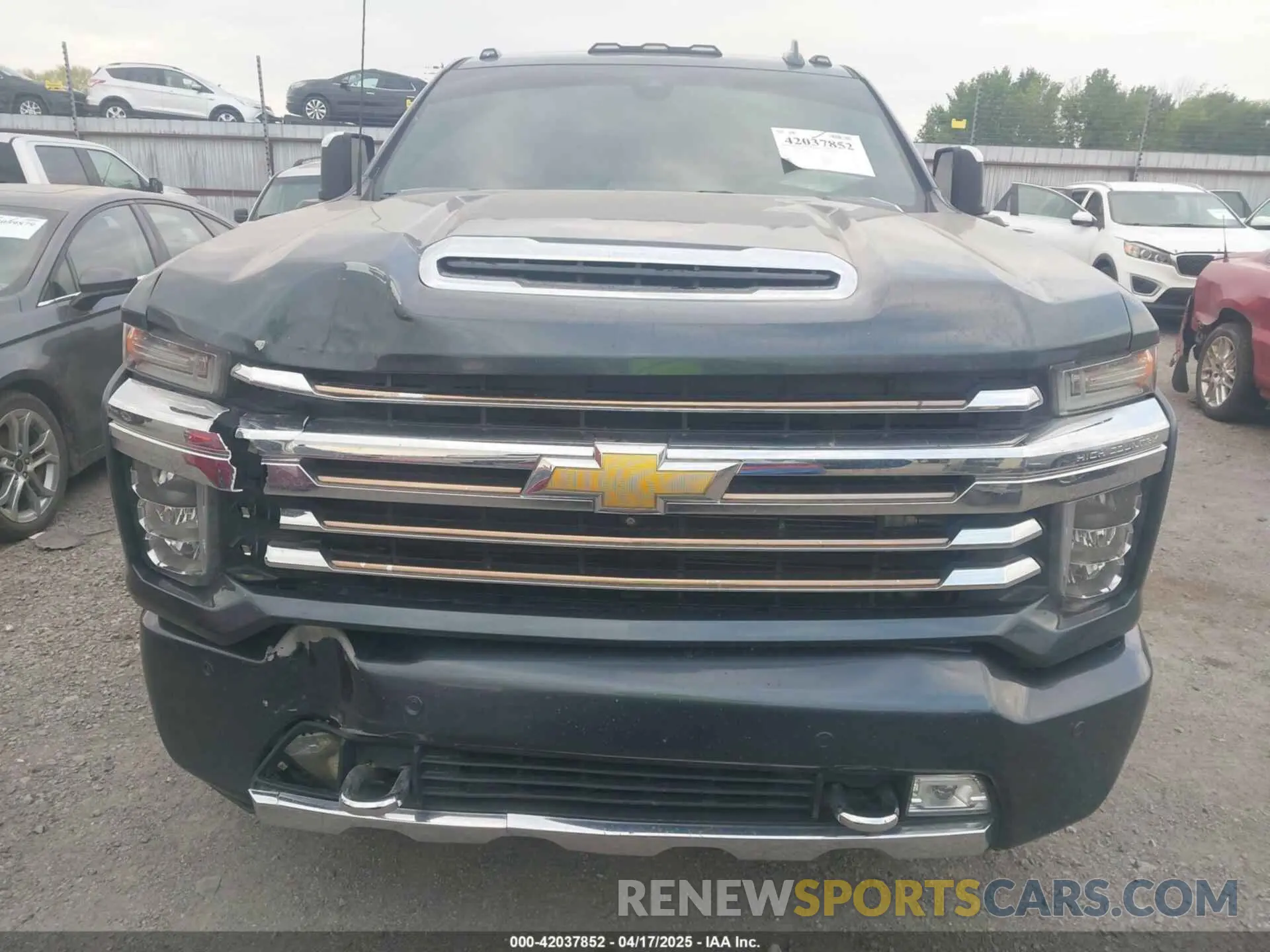 11 Photograph of a damaged car 1GC4YREY9LF117686 CHEVROLET SILVERADO 2500HD 2020