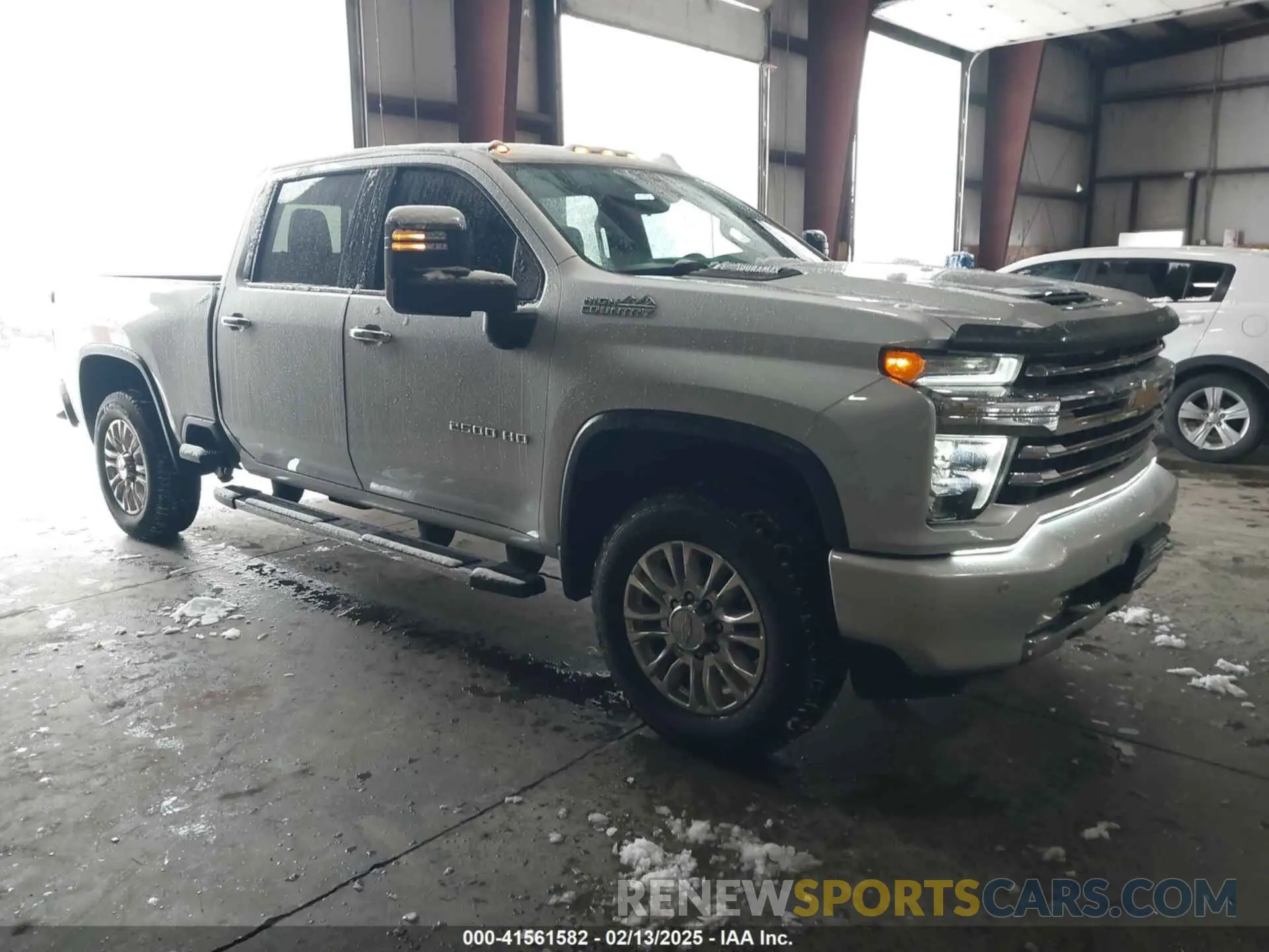 1 Photograph of a damaged car 1GC4YREYXLF190002 CHEVROLET SILVERADO 2500HD 2020