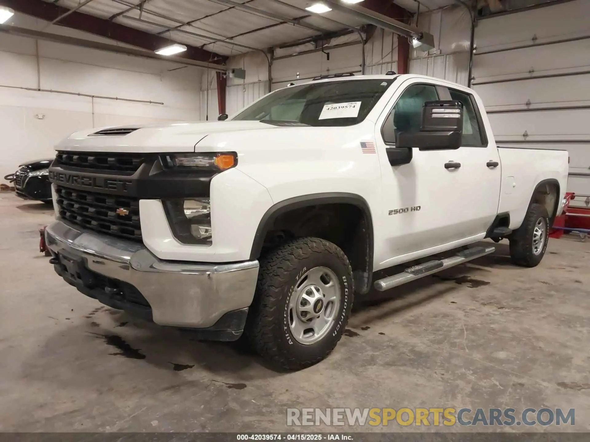 2 Photograph of a damaged car 1GC5WLE73LF237966 CHEVROLET SILVERADO 2500HD 2020