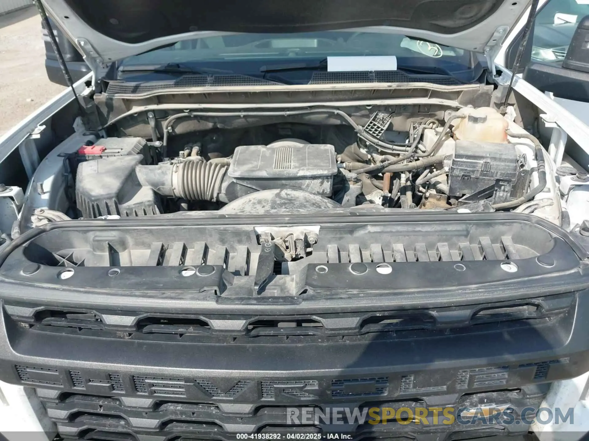 9 Photograph of a damaged car 1GC5WLE74LF239807 CHEVROLET SILVERADO 2500HD 2020