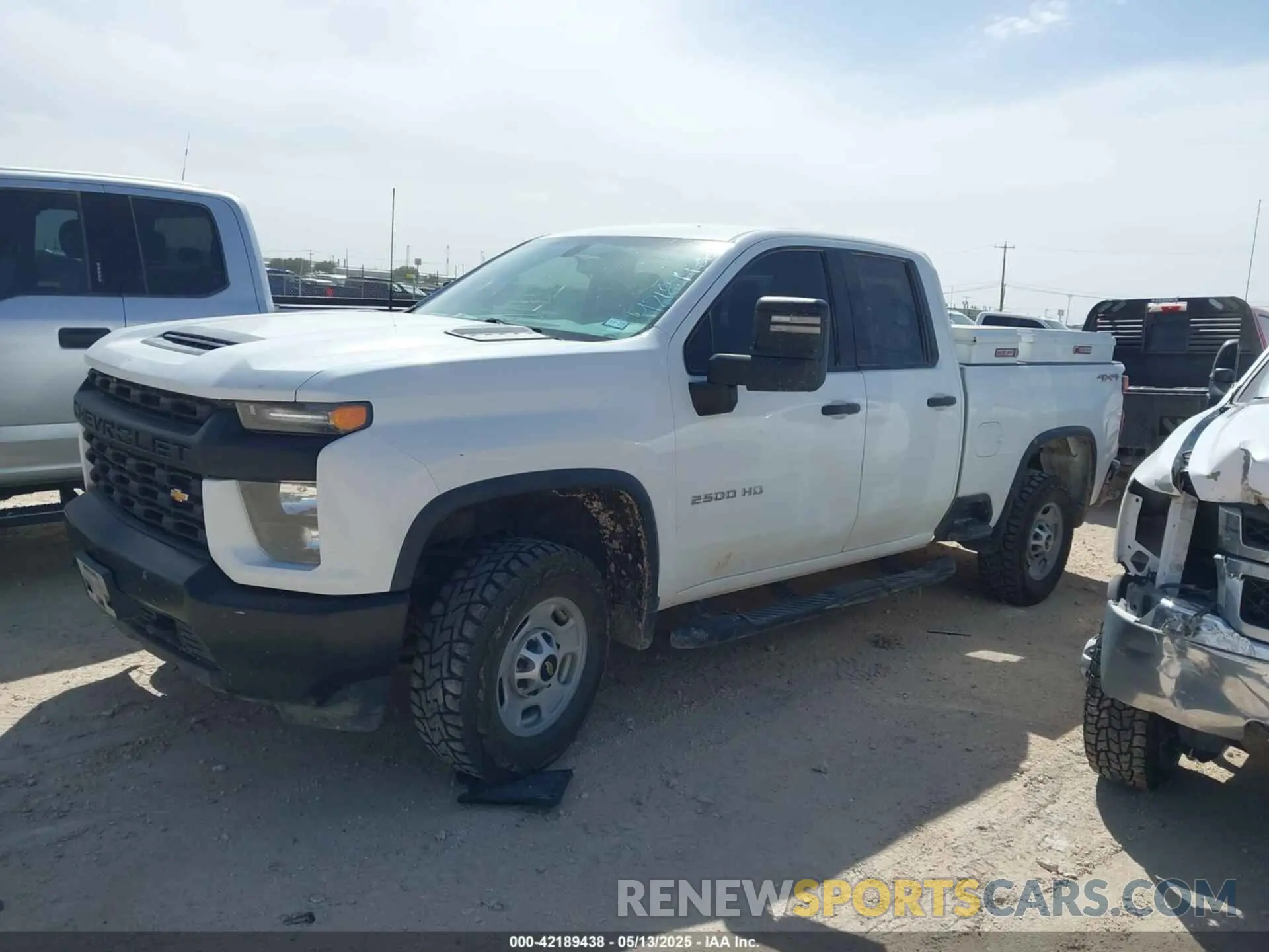 14 Photograph of a damaged car 1GC5YLE73LF300252 CHEVROLET SILVERADO 2500HD 2020