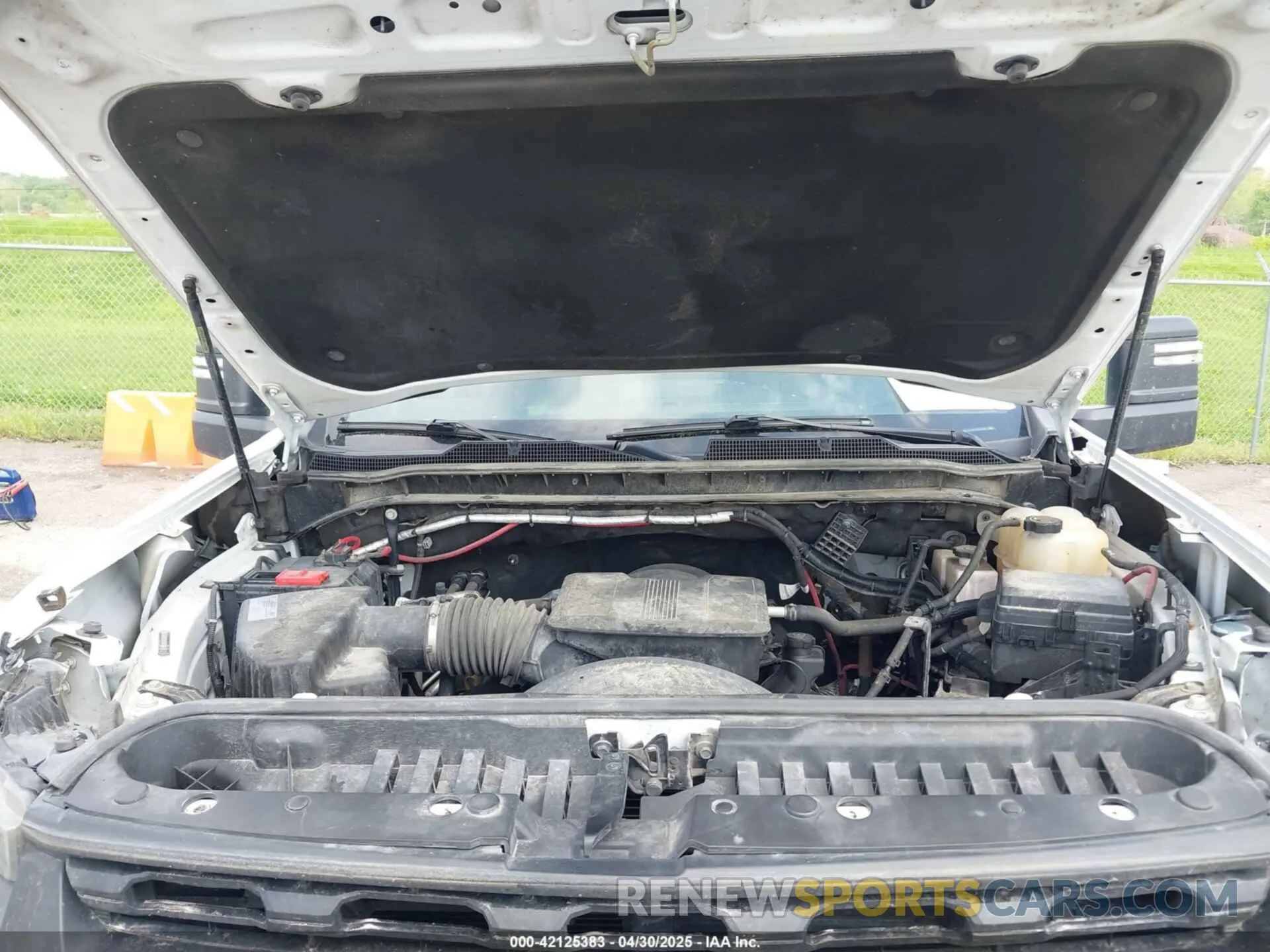 10 Photograph of a damaged car 1GB1WLE70MF215251 CHEVROLET SILVERADO 2500HD 2021