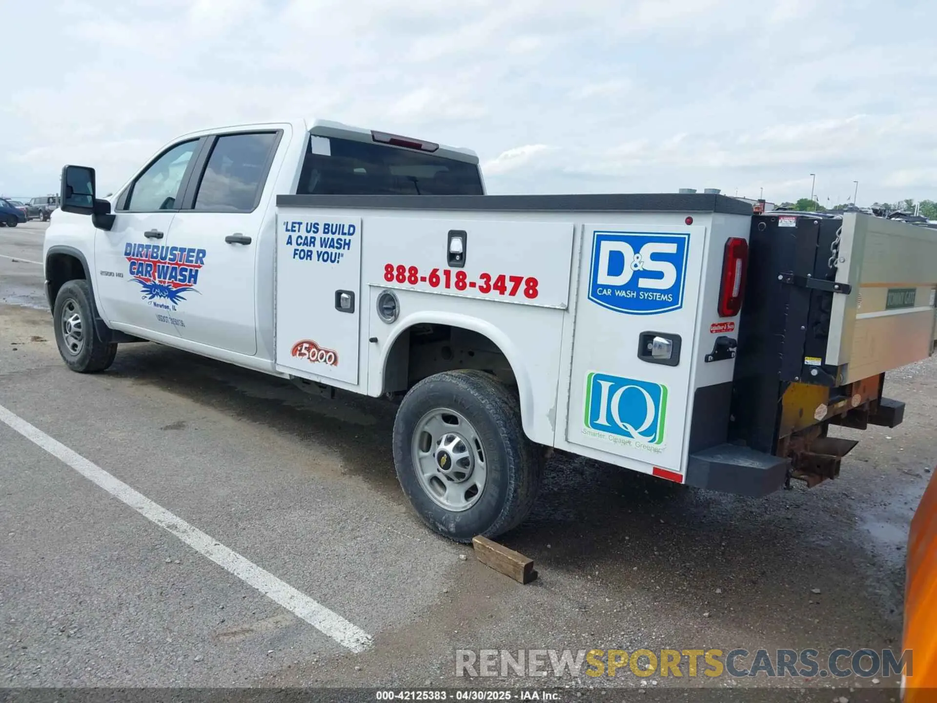 3 Photograph of a damaged car 1GB1WLE70MF215251 CHEVROLET SILVERADO 2500HD 2021