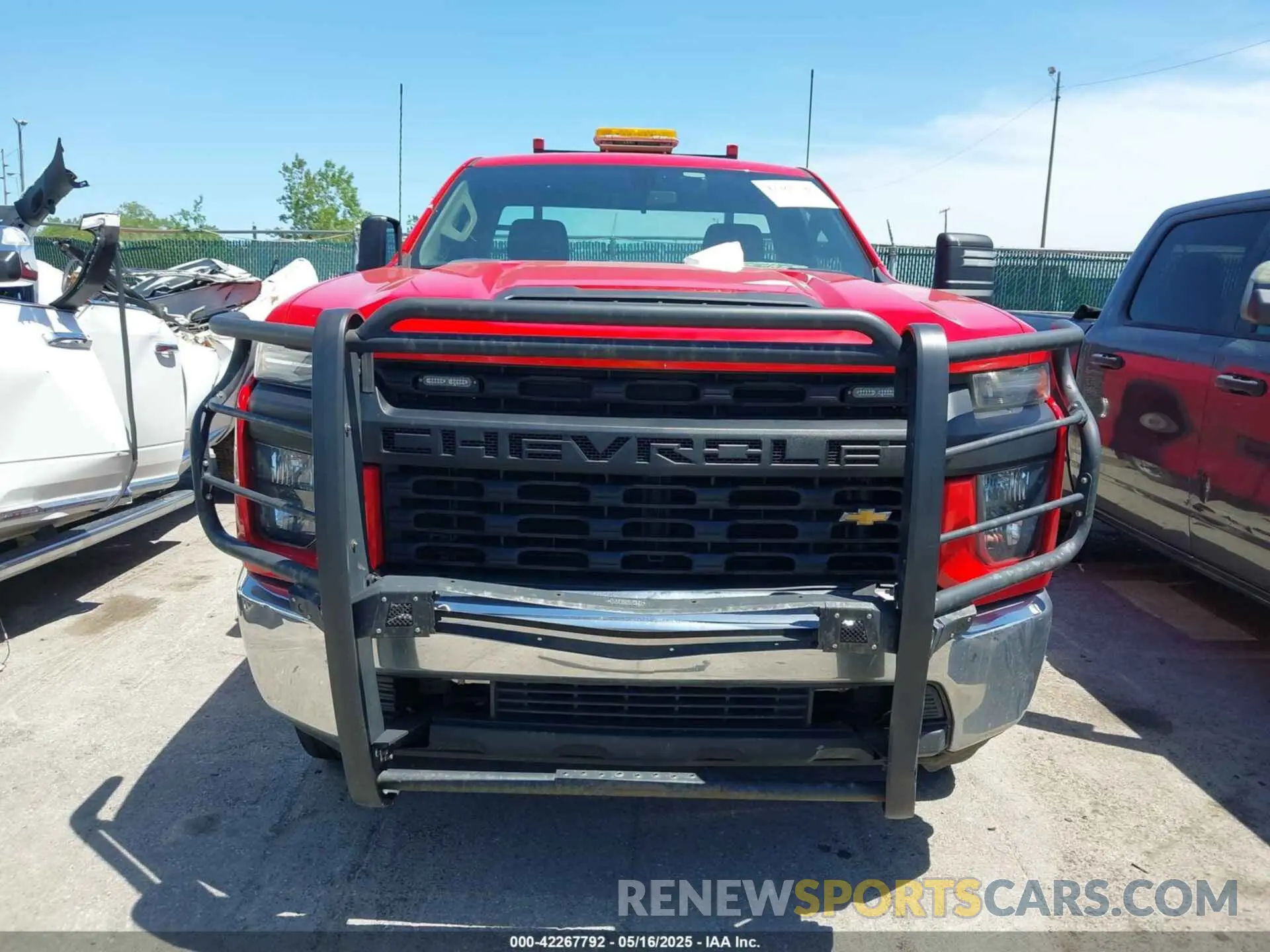 6 Photograph of a damaged car 1GC0WLE71MF129129 CHEVROLET SILVERADO 2500HD 2021