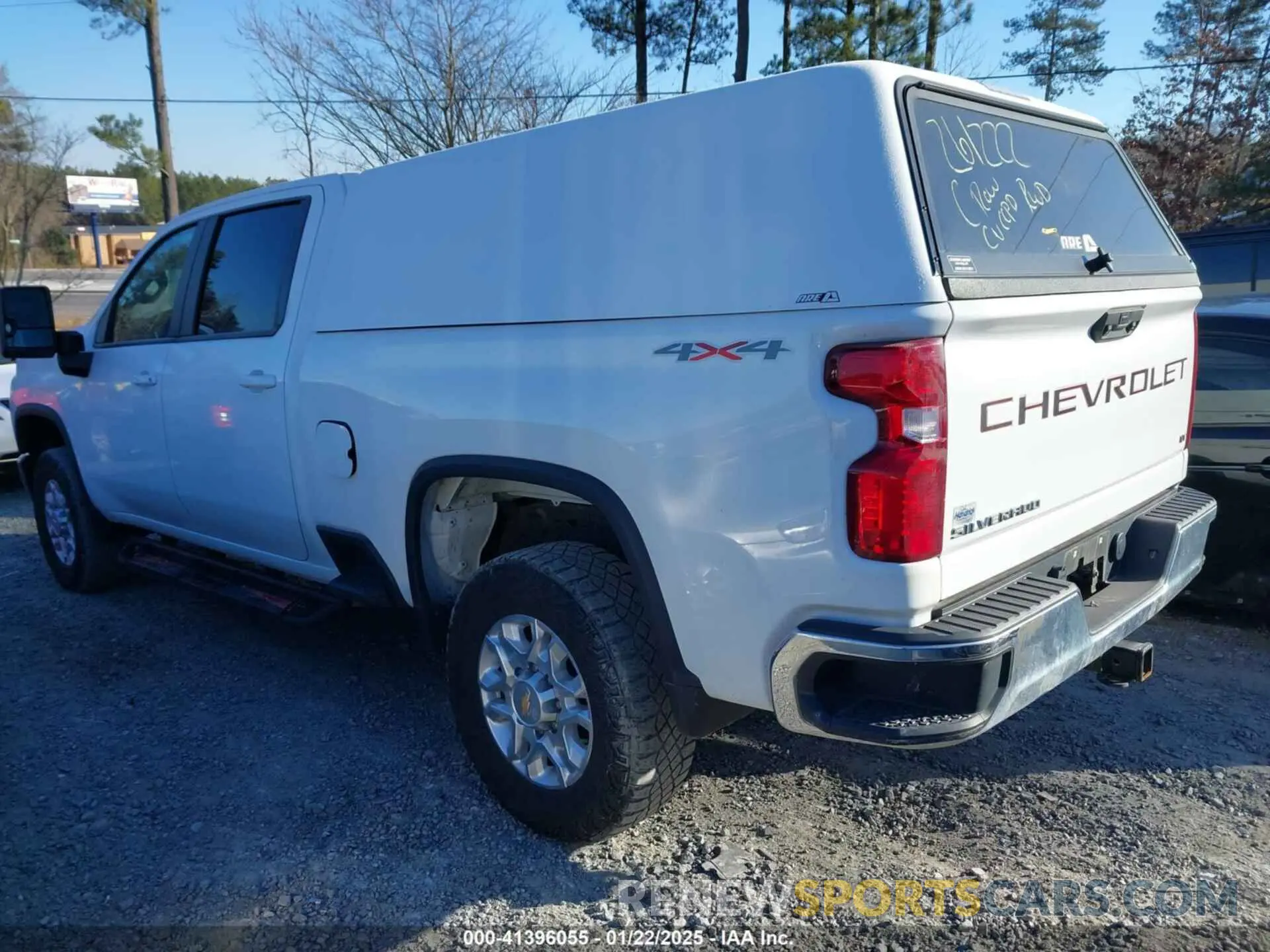 3 Photograph of a damaged car 1GC1YNEY0MF261222 CHEVROLET SILVERADO 2500HD 2021