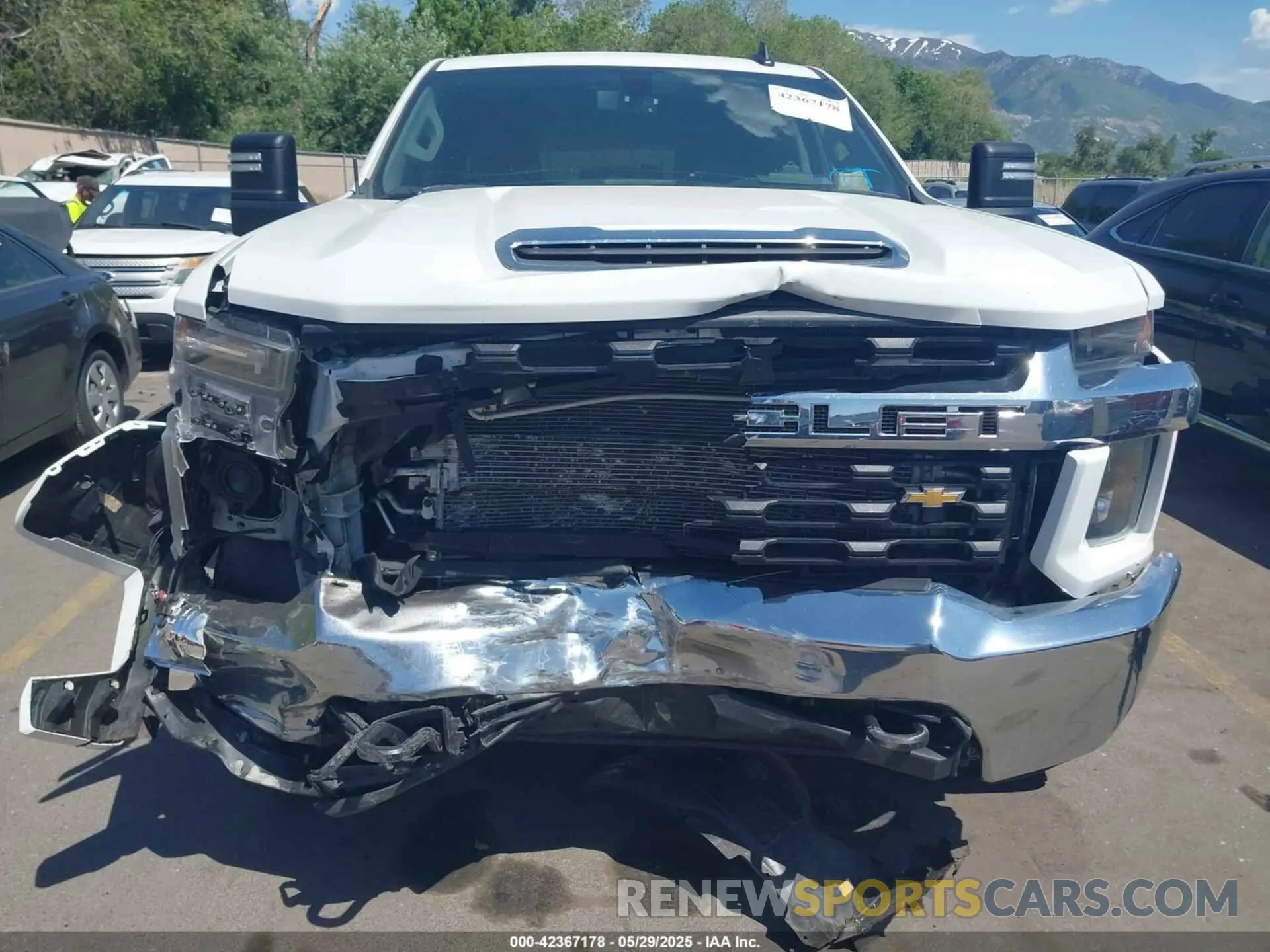 6 Photograph of a damaged car 1GC1YNEY5MF253830 CHEVROLET SILVERADO 2500HD 2021