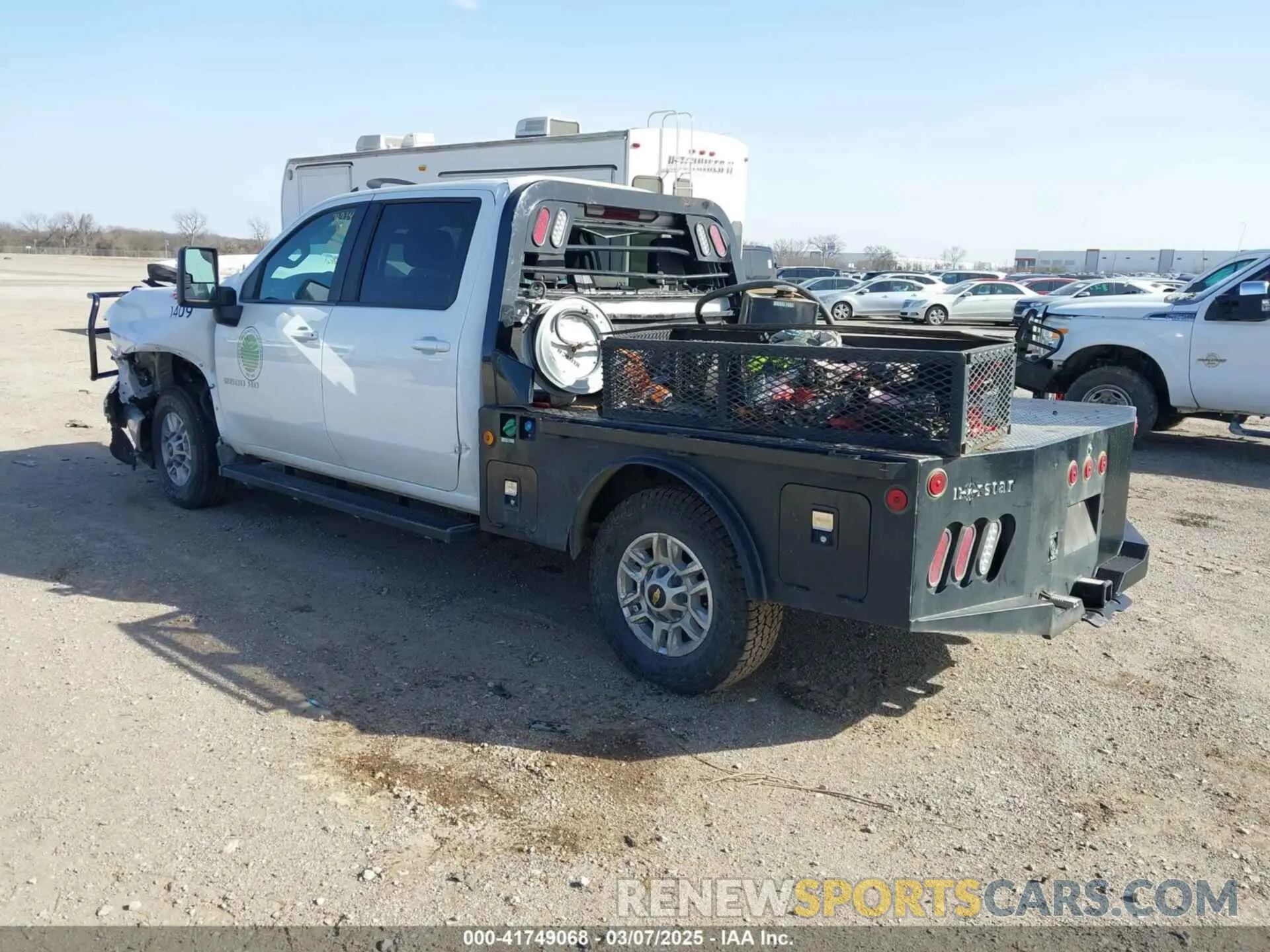 3 Photograph of a damaged car 1GC1YNEY5MF272541 CHEVROLET SILVERADO 2500HD 2021