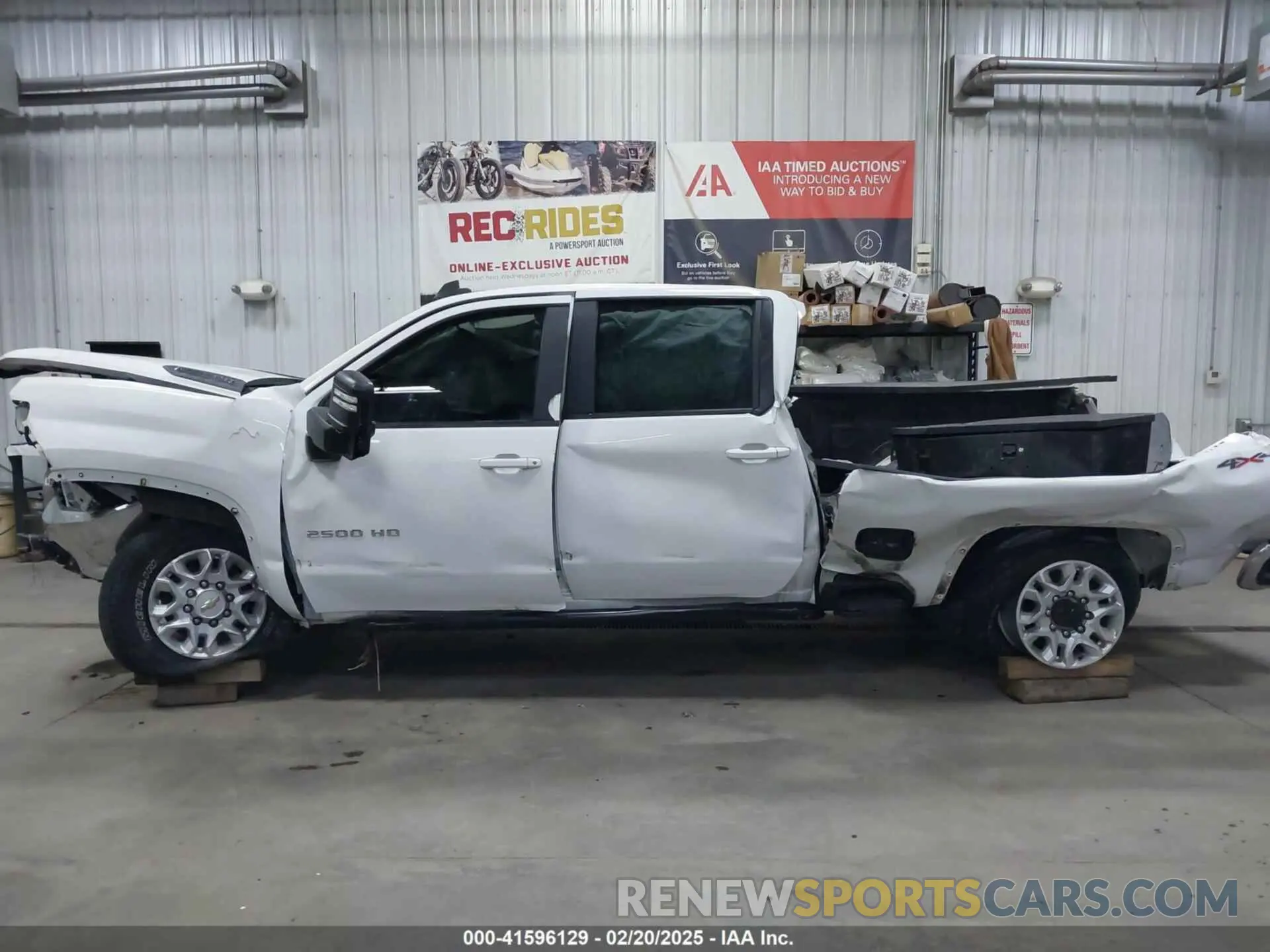 13 Photograph of a damaged car 1GC1YNEY8MF290760 CHEVROLET SILVERADO 2500HD 2021