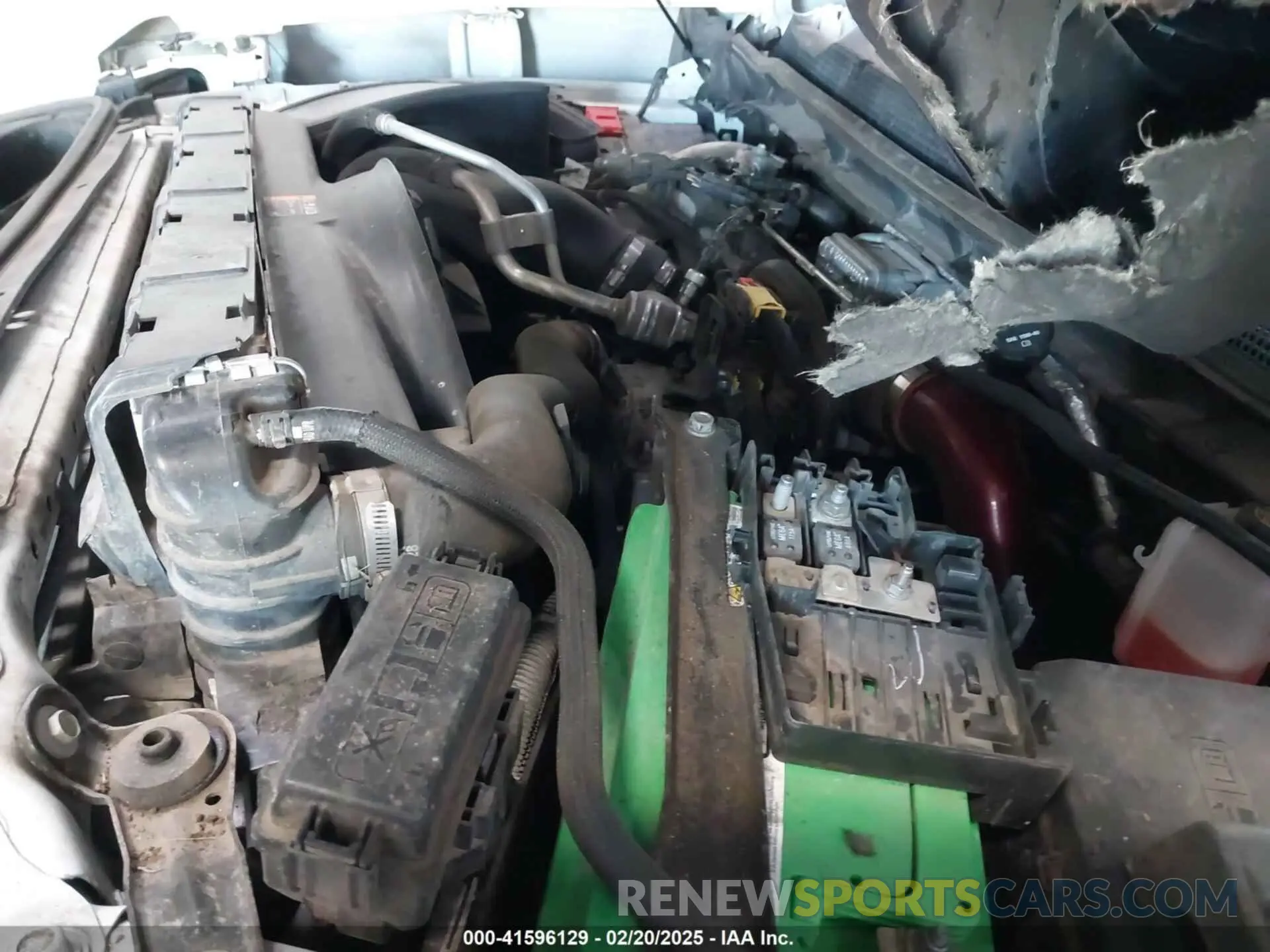 19 Photograph of a damaged car 1GC1YNEY8MF290760 CHEVROLET SILVERADO 2500HD 2021