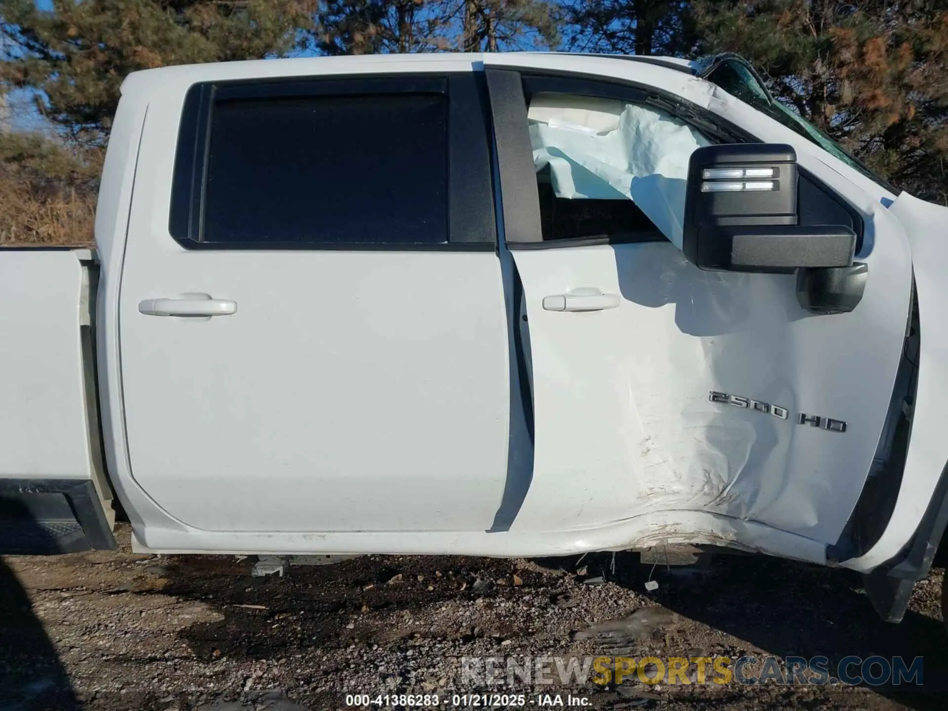 13 Photograph of a damaged car 1GC1YNEY9MF303046 CHEVROLET SILVERADO 2500HD 2021