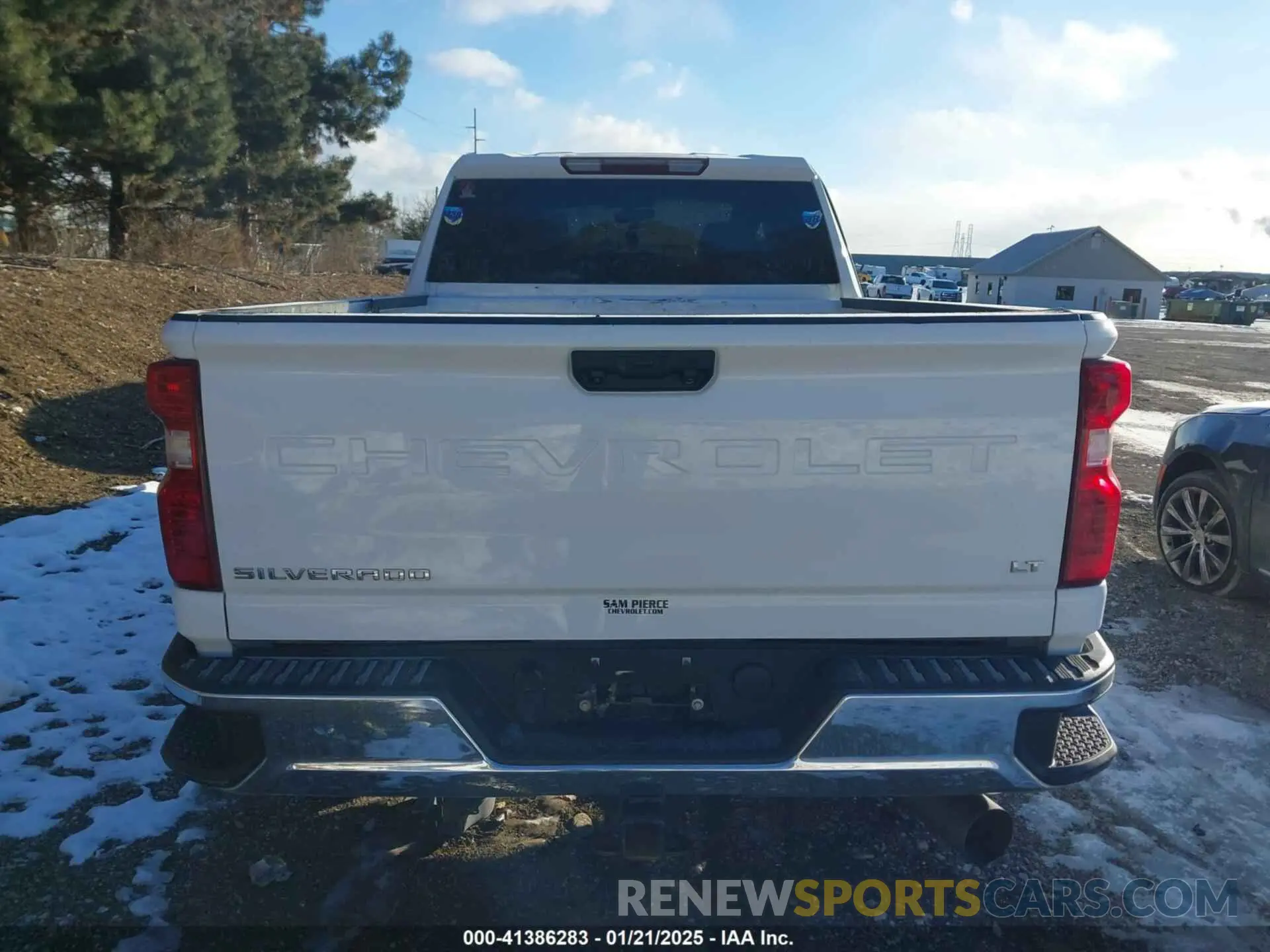 16 Photograph of a damaged car 1GC1YNEY9MF303046 CHEVROLET SILVERADO 2500HD 2021