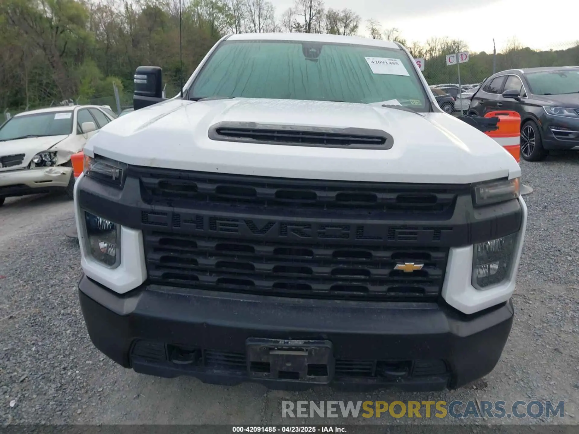 11 Photograph of a damaged car 1GC2WLE7XMF224765 CHEVROLET SILVERADO 2500HD 2021
