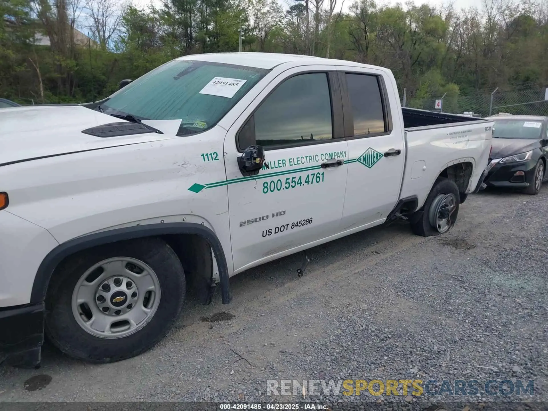6 Photograph of a damaged car 1GC2WLE7XMF224765 CHEVROLET SILVERADO 2500HD 2021
