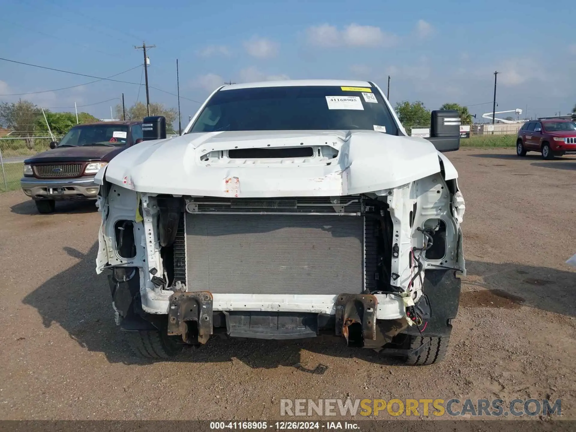 12 Photograph of a damaged car 1GC2YLE73MF250957 CHEVROLET SILVERADO 2500HD 2021