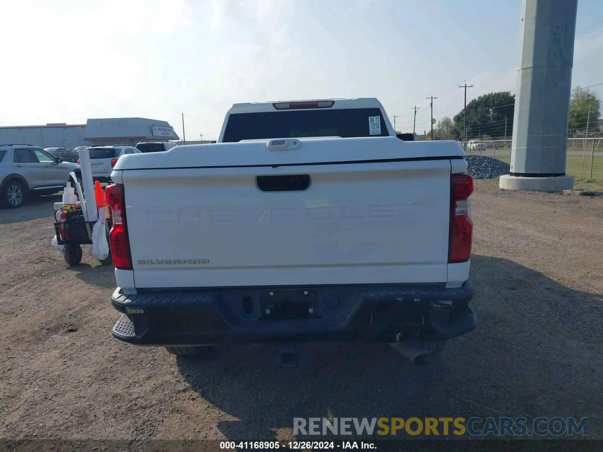 16 Photograph of a damaged car 1GC2YLE73MF250957 CHEVROLET SILVERADO 2500HD 2021