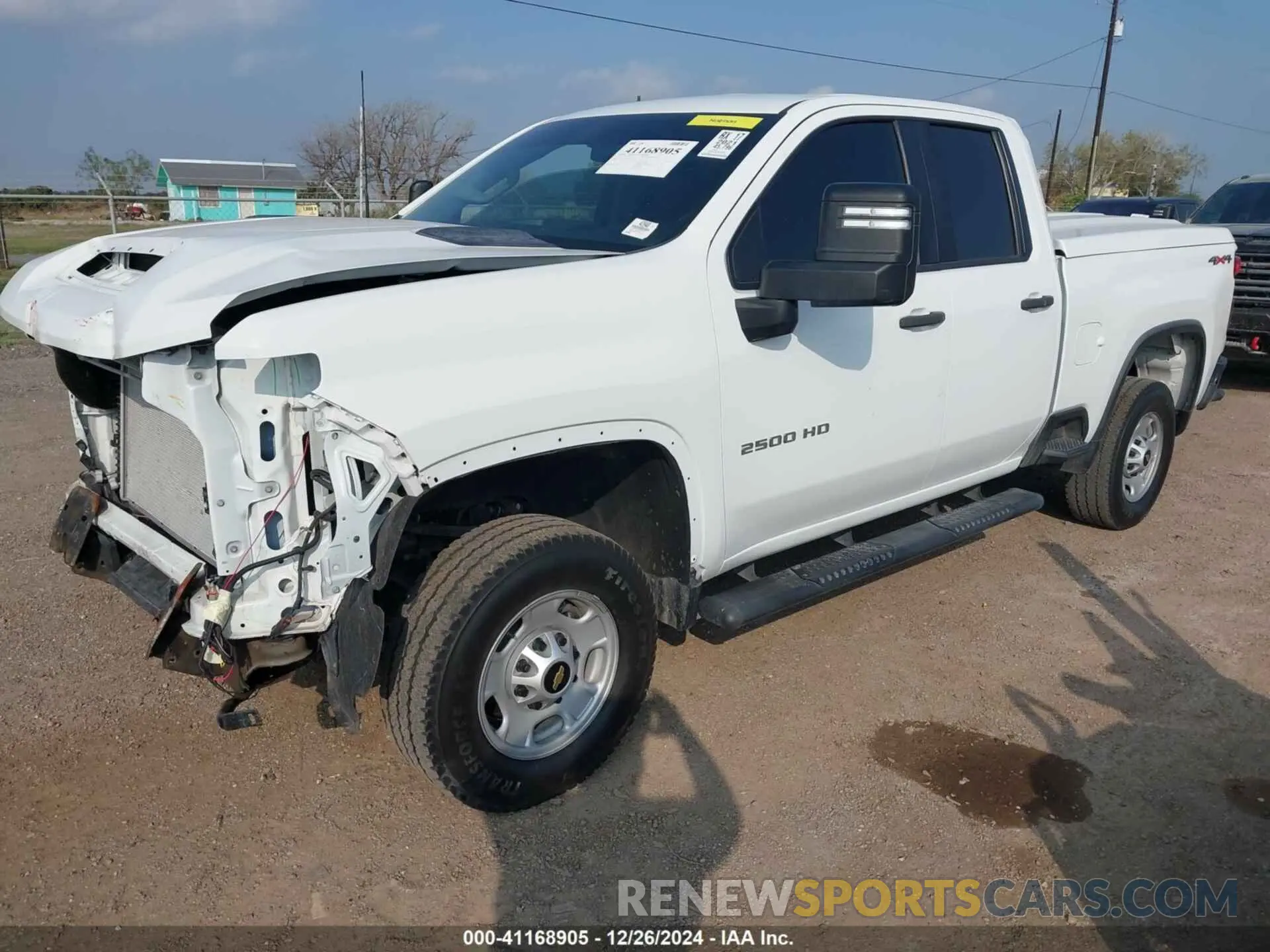 2 Photograph of a damaged car 1GC2YLE73MF250957 CHEVROLET SILVERADO 2500HD 2021
