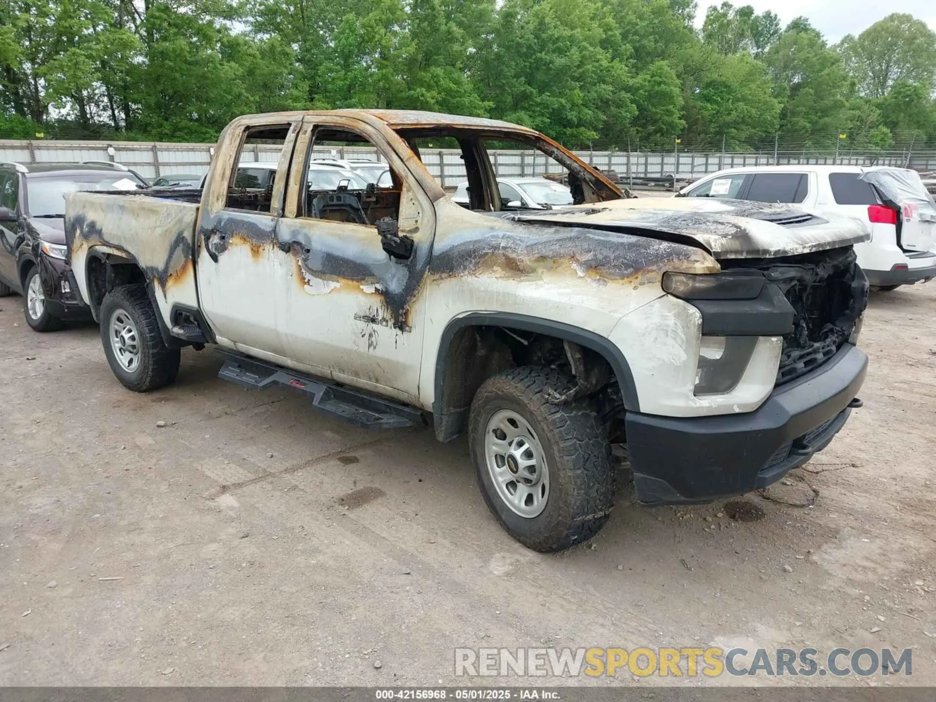 1 Photograph of a damaged car 1GC2YLE74MF285961 CHEVROLET SILVERADO 2500HD 2021