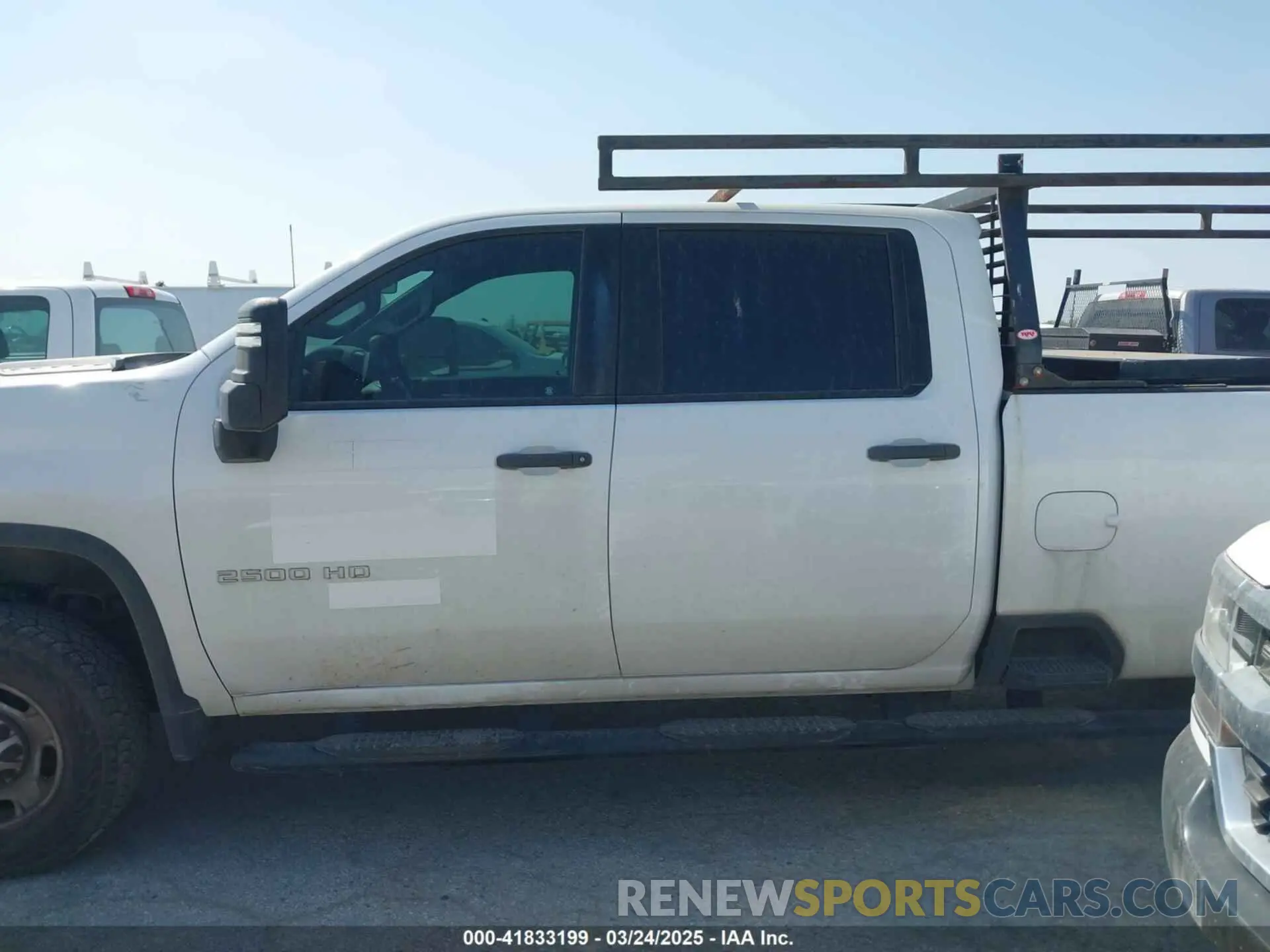 15 Photograph of a damaged car 1GC4WLE78MF122440 CHEVROLET SILVERADO 2500HD 2021