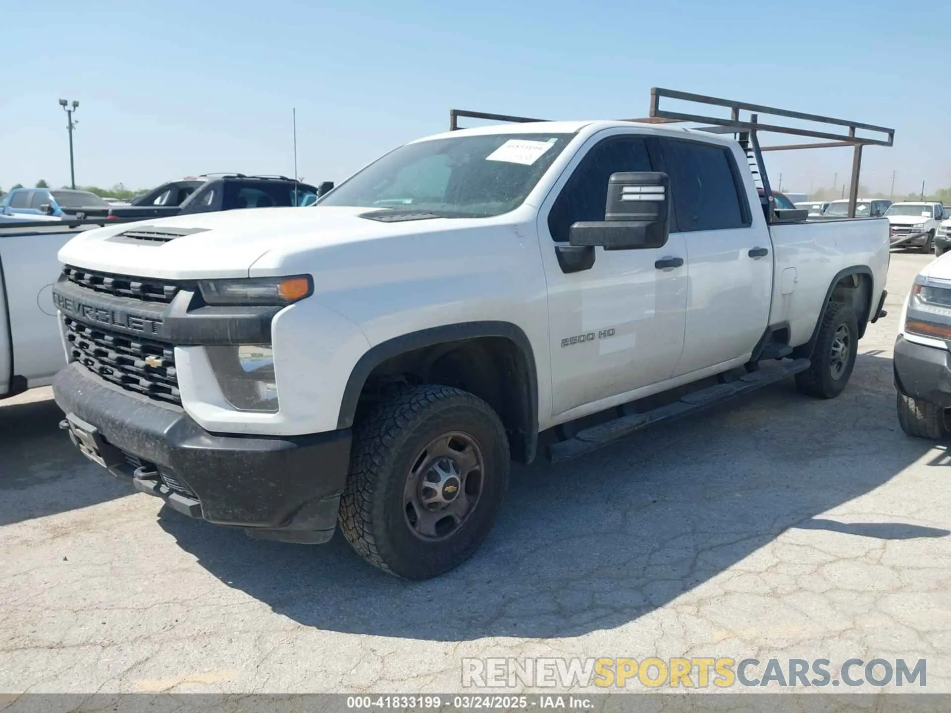 2 Photograph of a damaged car 1GC4WLE78MF122440 CHEVROLET SILVERADO 2500HD 2021