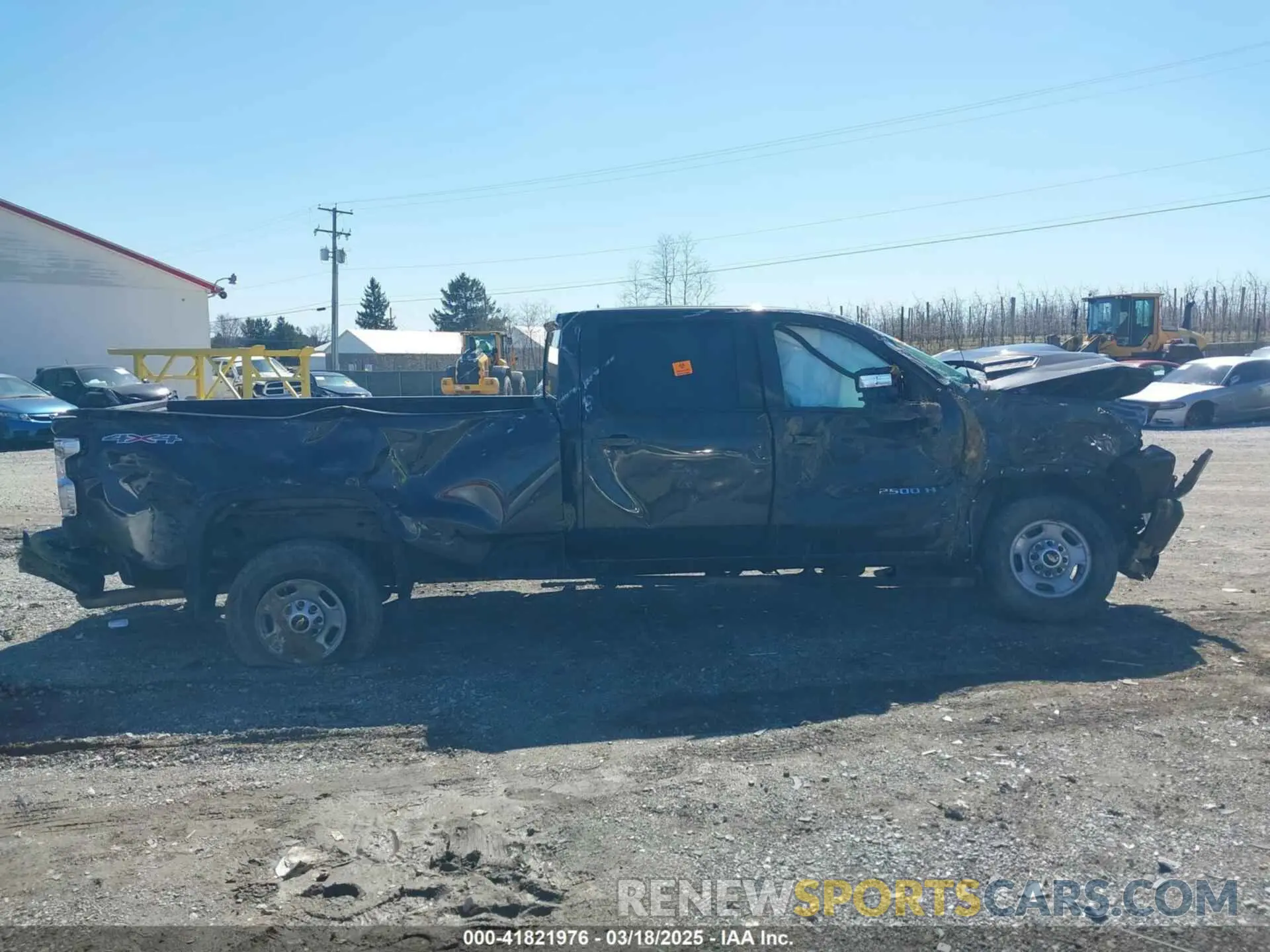 13 Photograph of a damaged car 1GC4YLE75MF112698 CHEVROLET SILVERADO 2500HD 2021