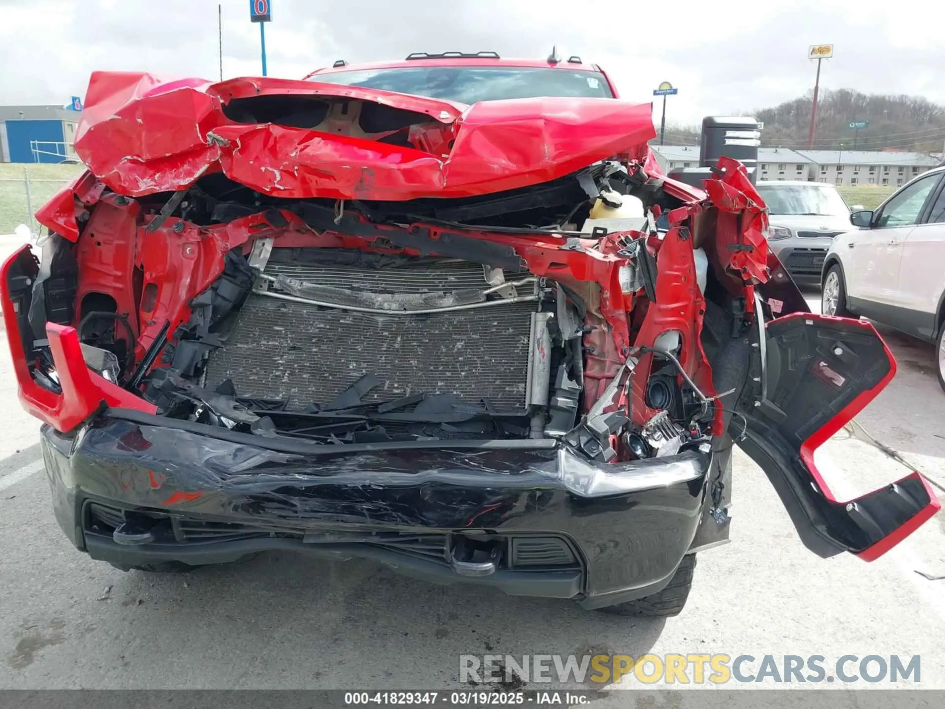 11 Photograph of a damaged car 1GC4YME79MF140428 CHEVROLET SILVERADO 2500HD 2021