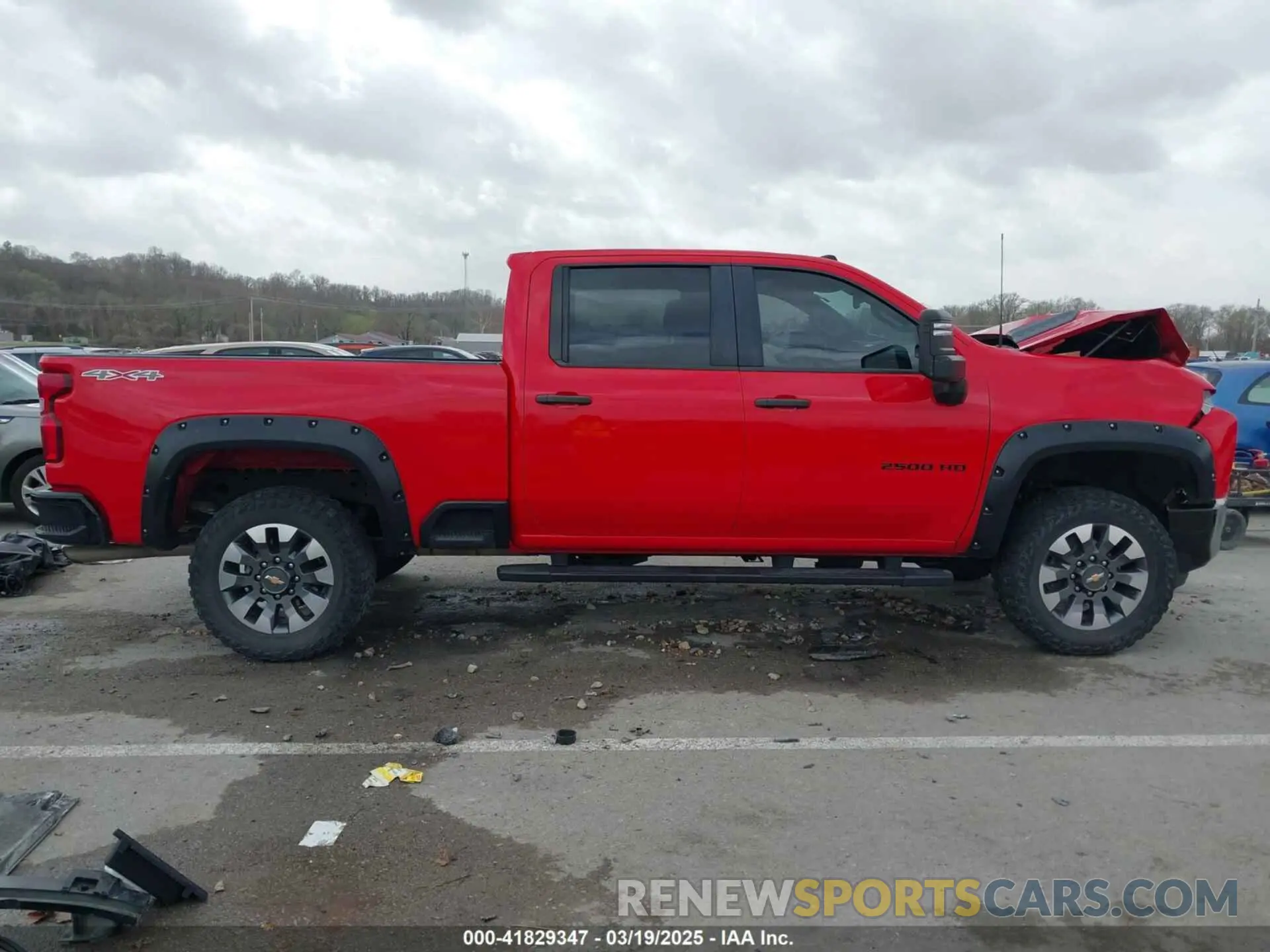 14 Photograph of a damaged car 1GC4YME79MF140428 CHEVROLET SILVERADO 2500HD 2021