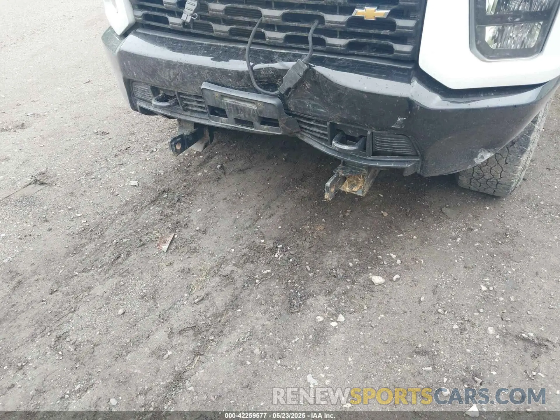 12 Photograph of a damaged car 1GC4YME79MF164342 CHEVROLET SILVERADO 2500HD 2021