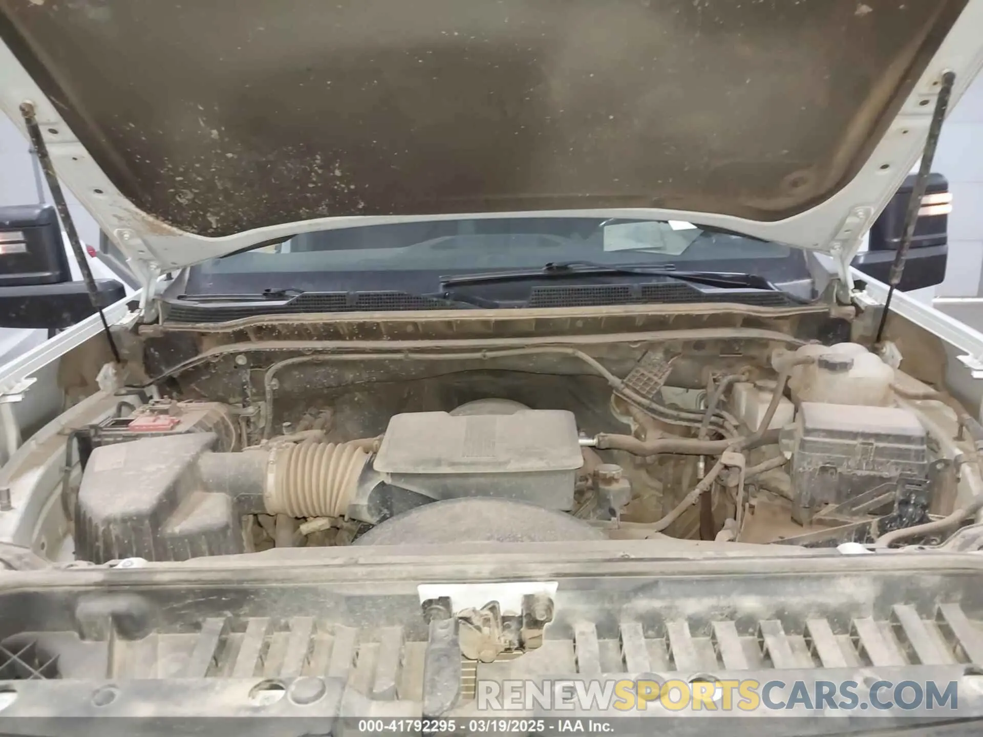 9 Photograph of a damaged car 1GC4YNE72MF115988 CHEVROLET SILVERADO 2500HD 2021