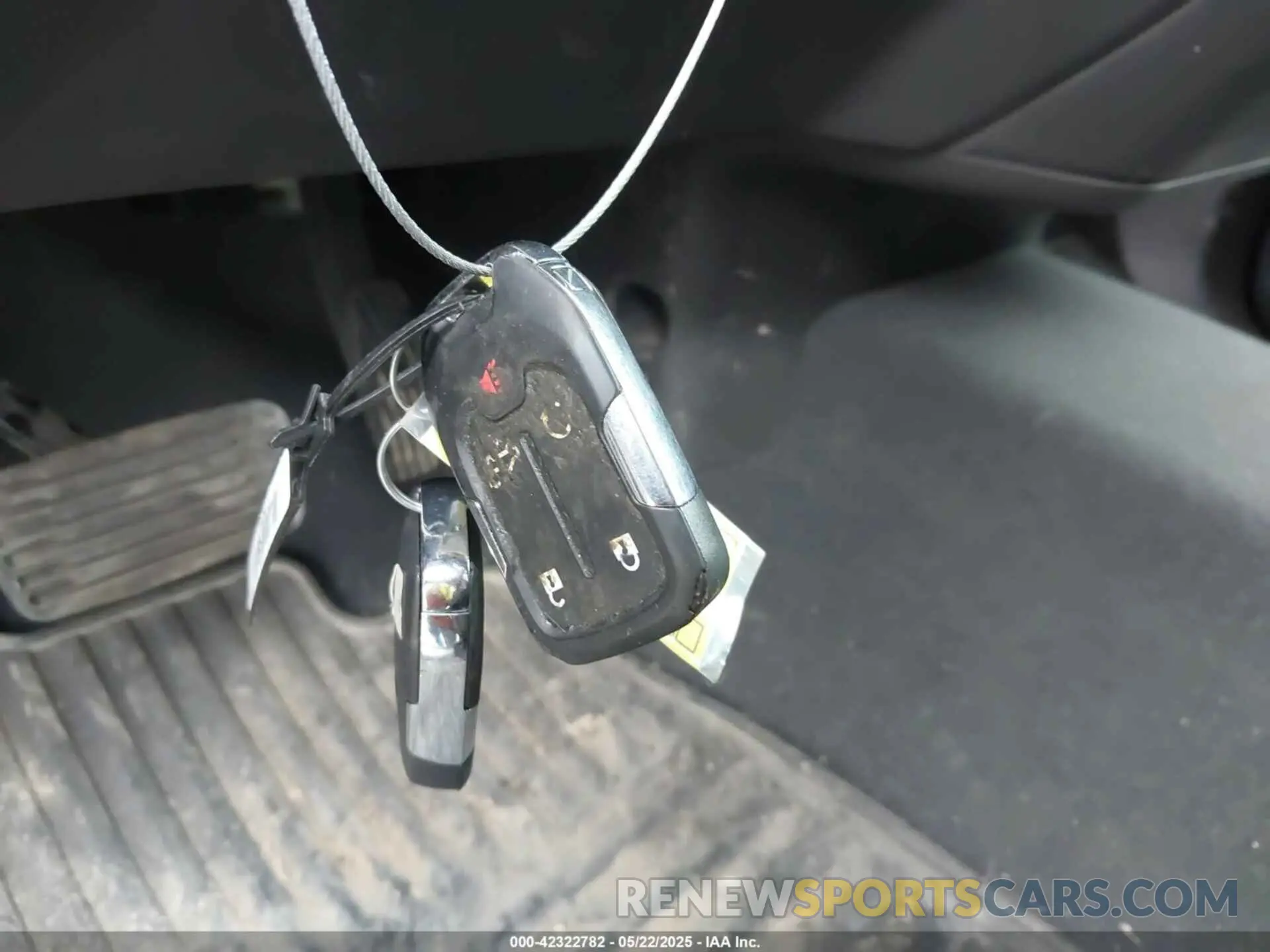 10 Photograph of a damaged car 1GC4YNE72MF211216 CHEVROLET SILVERADO 2500HD 2021