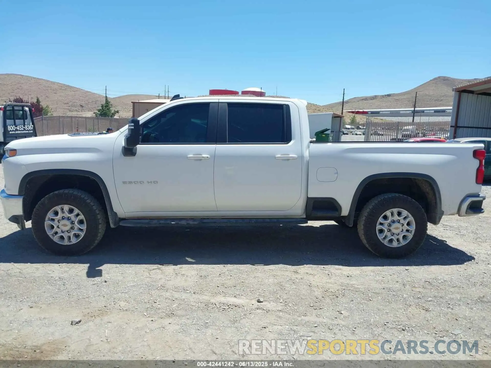 14 Photograph of a damaged car 1GC4YNEY1MF162664 CHEVROLET SILVERADO 2500HD 2021