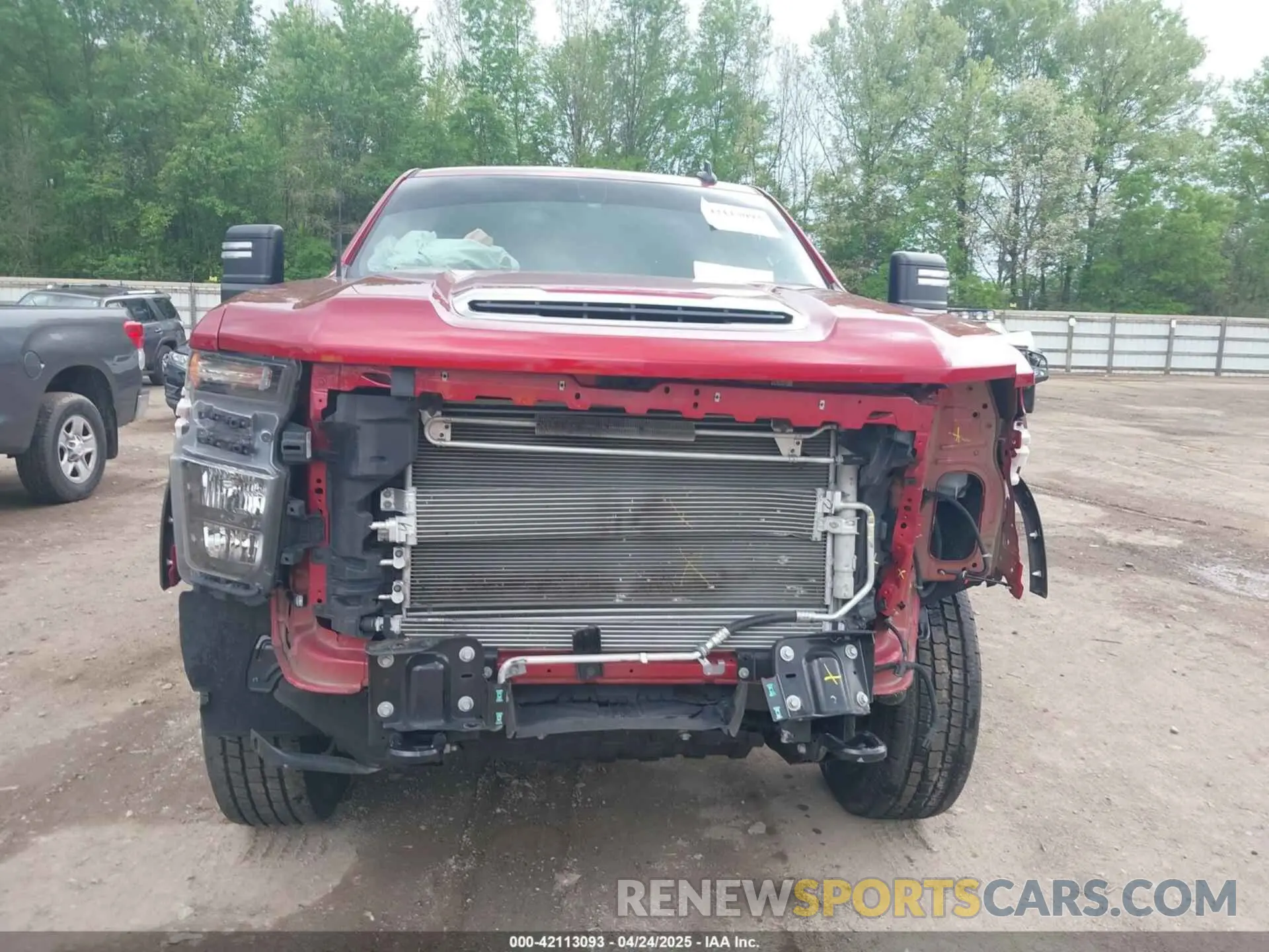 12 Photograph of a damaged car 1GC4YNEY6MF307374 CHEVROLET SILVERADO 2500HD 2021