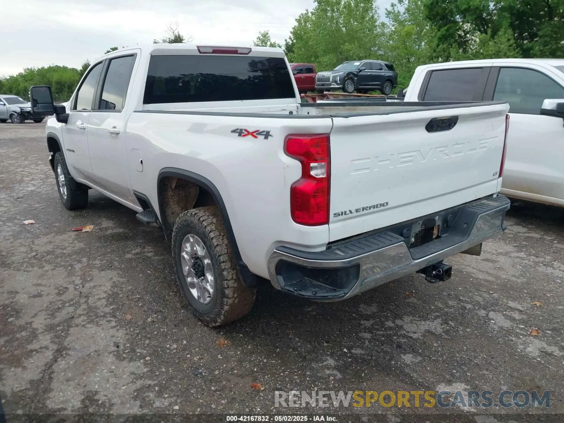 3 Photograph of a damaged car 1GC4YNEYXMF285508 CHEVROLET SILVERADO 2500HD 2021