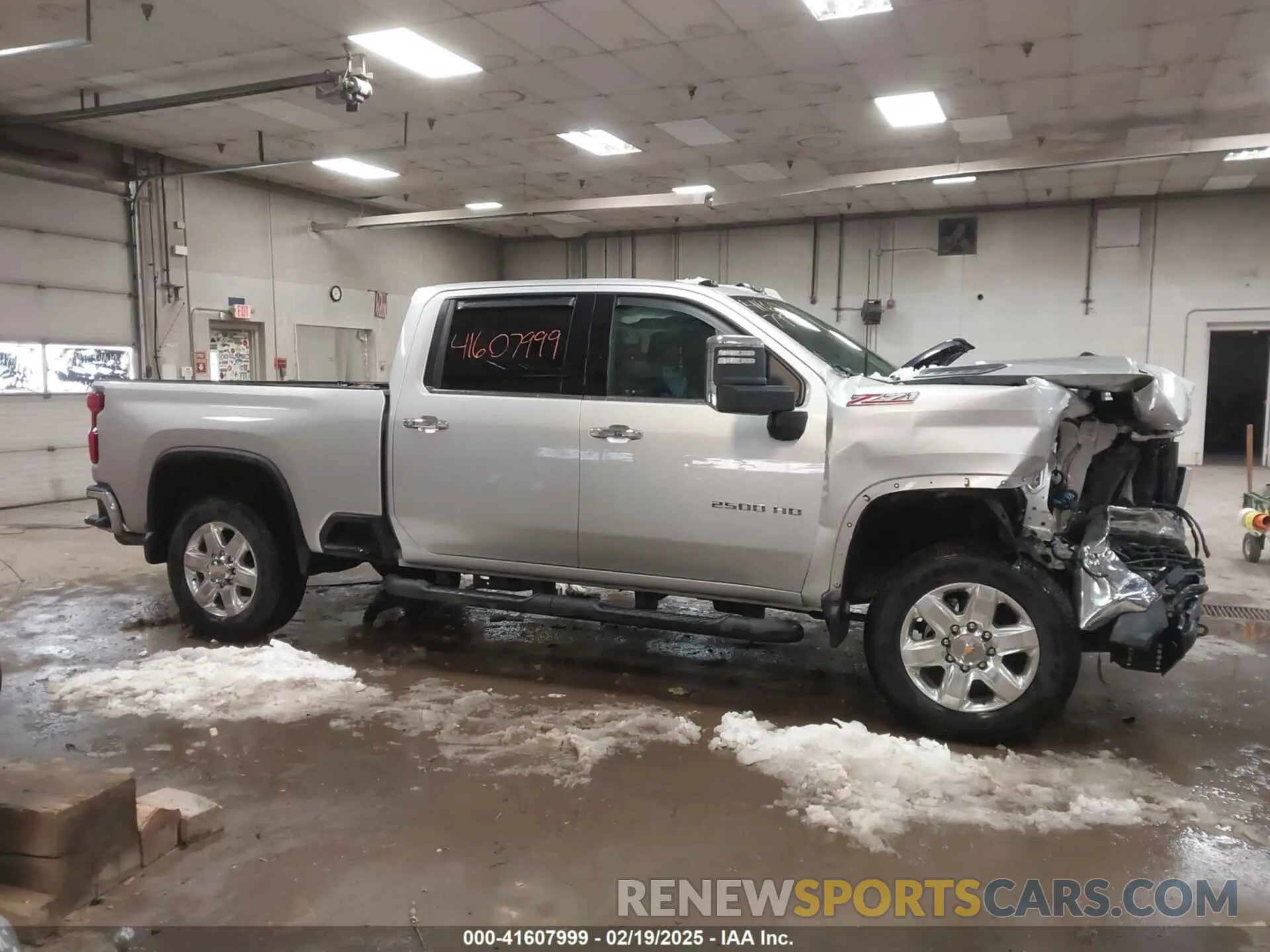 13 Photograph of a damaged car 1GC4YPE74MF249946 CHEVROLET SILVERADO 2500HD 2021