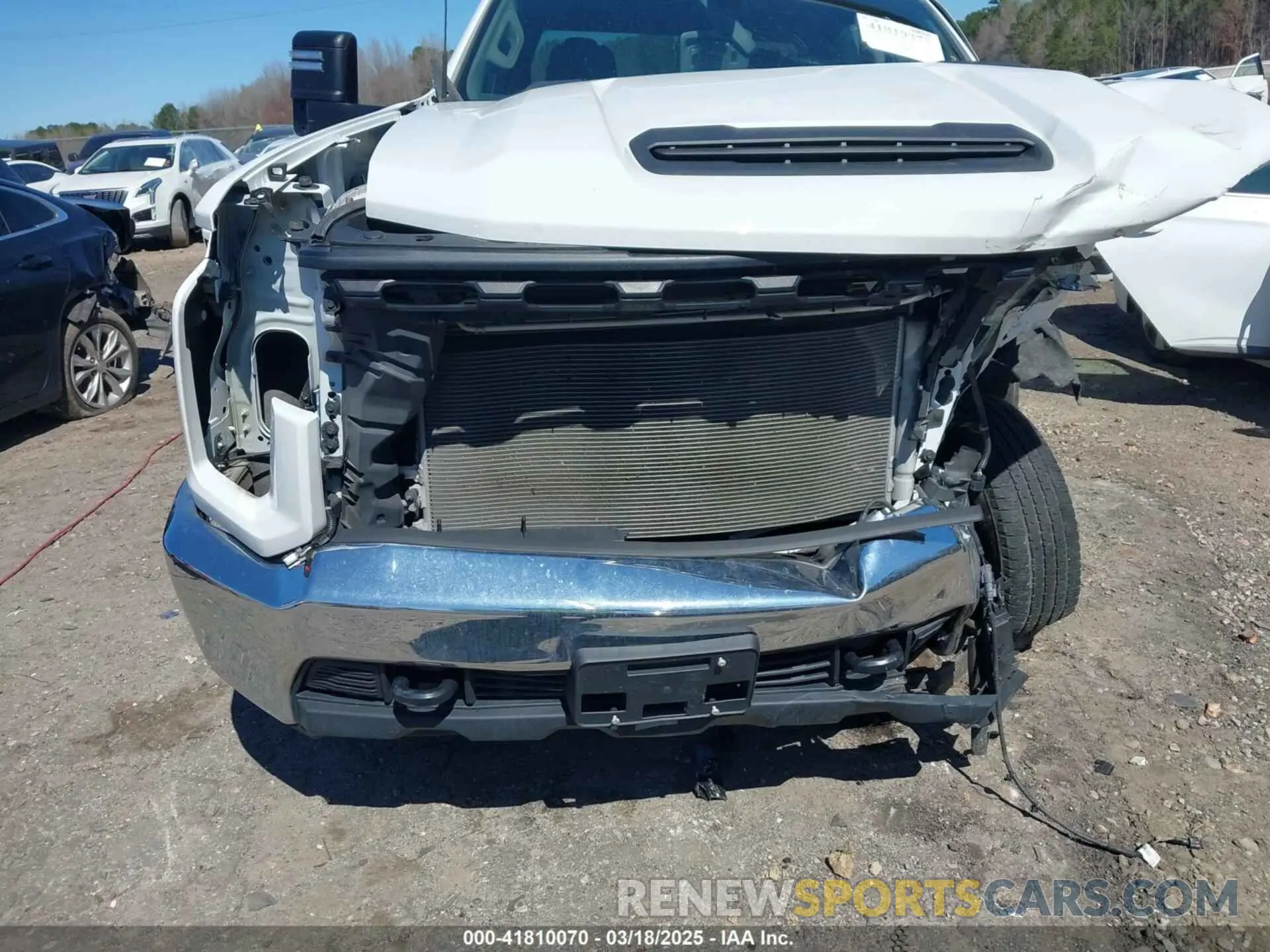 17 Photograph of a damaged car 1GB1YLE78NF325329 CHEVROLET SILVERADO 2500HD 2022