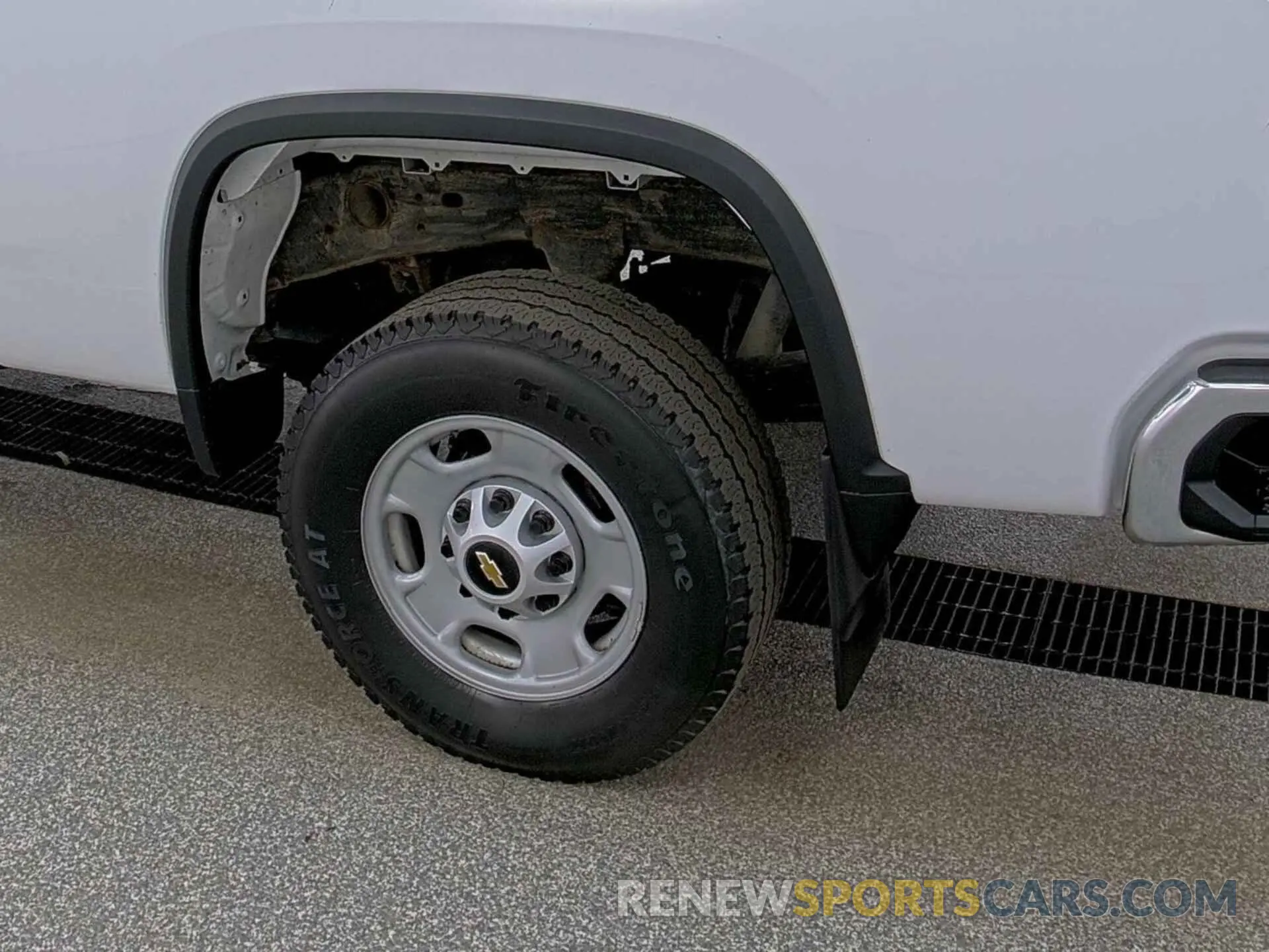 42 Photograph of a damaged car 1GC0YLE72NF346765 CHEVROLET SILVERADO 2500HD 2022