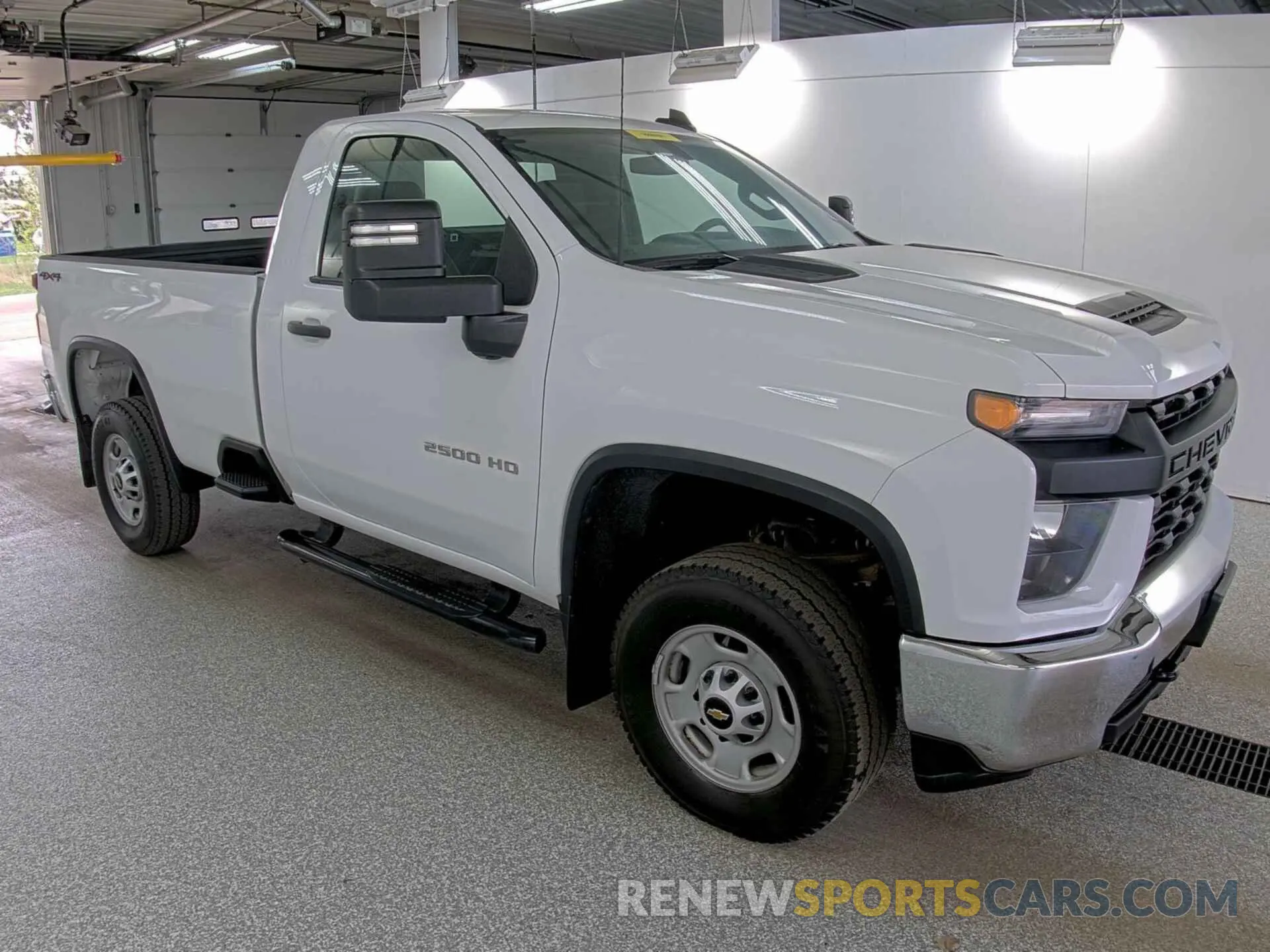 23 Photograph of a damaged car 1GC0YLE72NF348144 CHEVROLET SILVERADO 2500HD 2022