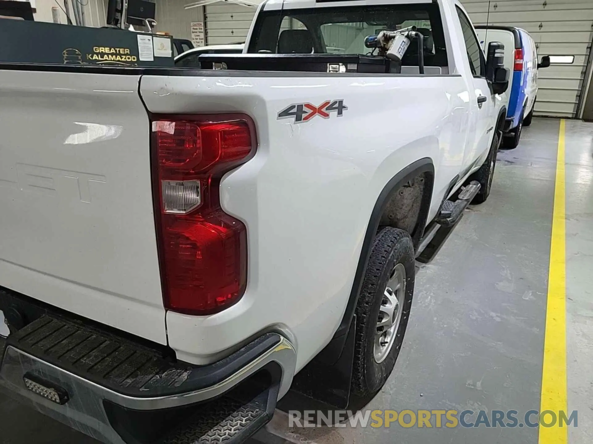 15 Photograph of a damaged car 1GC0YLE73NF347598 CHEVROLET SILVERADO 2500HD 2022