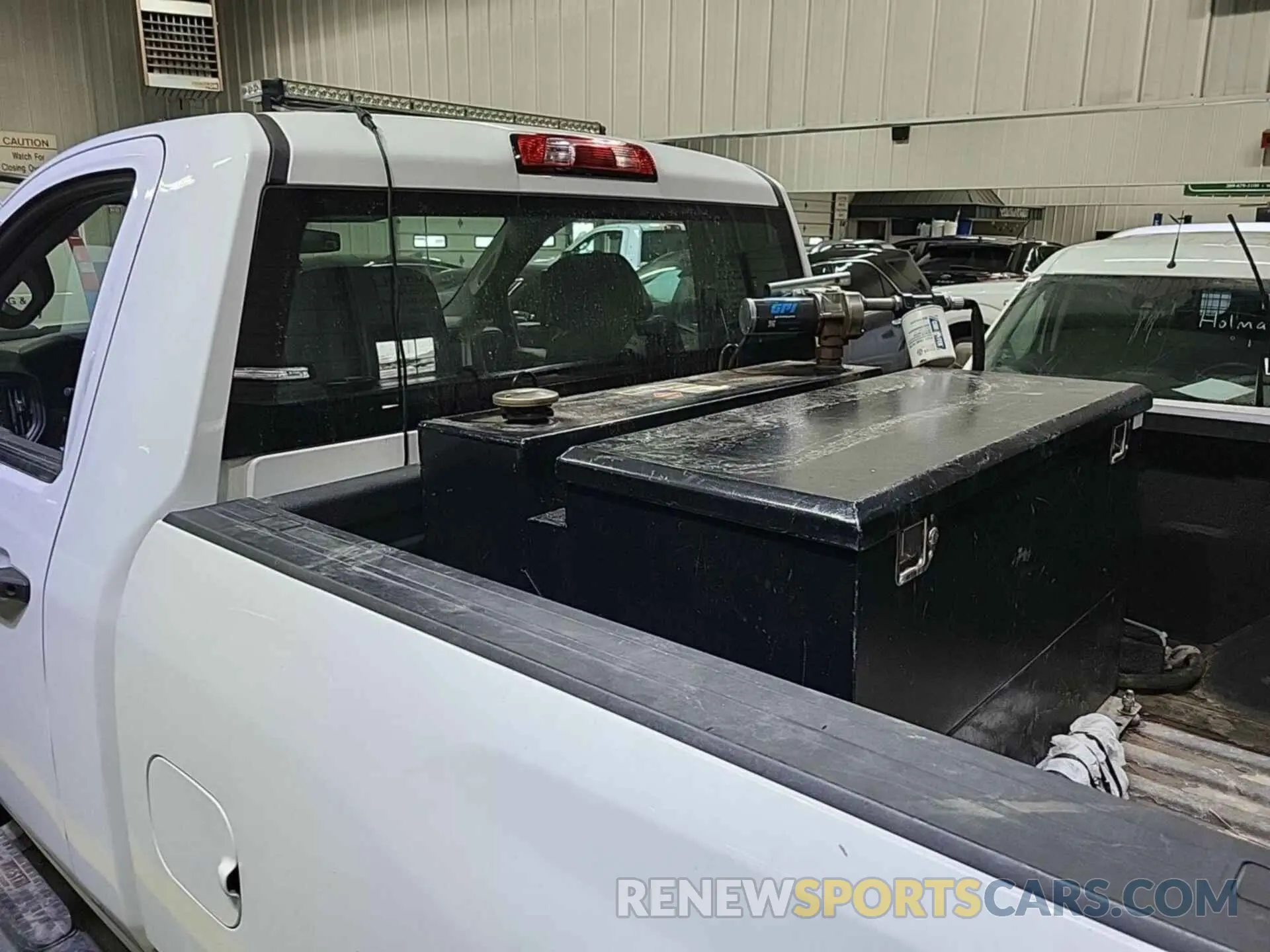 21 Photograph of a damaged car 1GC0YLE73NF347598 CHEVROLET SILVERADO 2500HD 2022