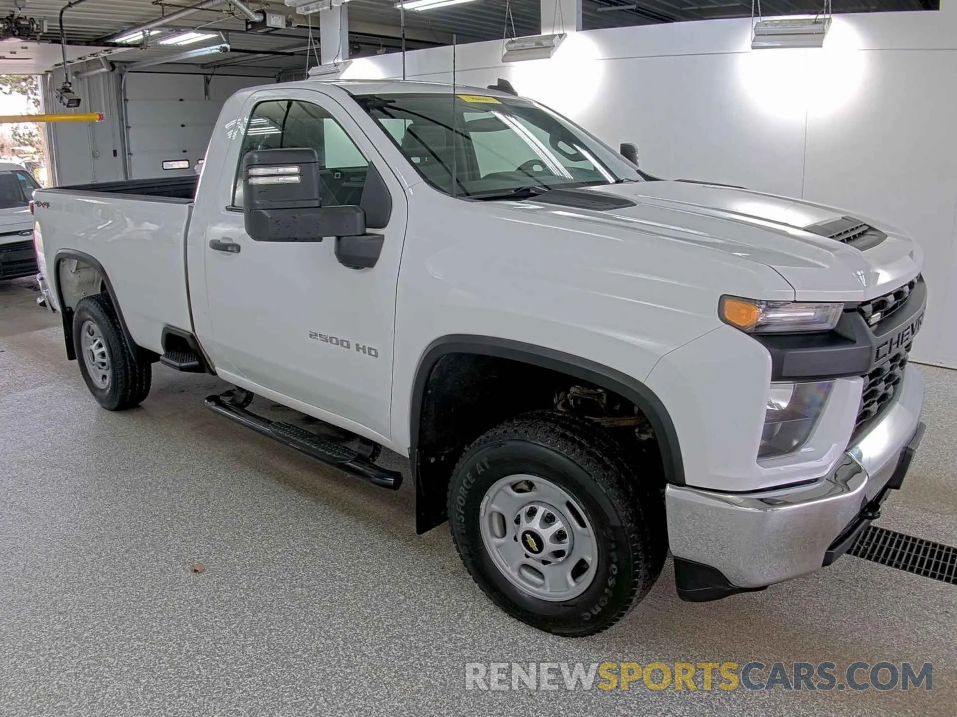 14 Photograph of a damaged car 1GC0YLE76NF263887 CHEVROLET SILVERADO 2500HD 2022