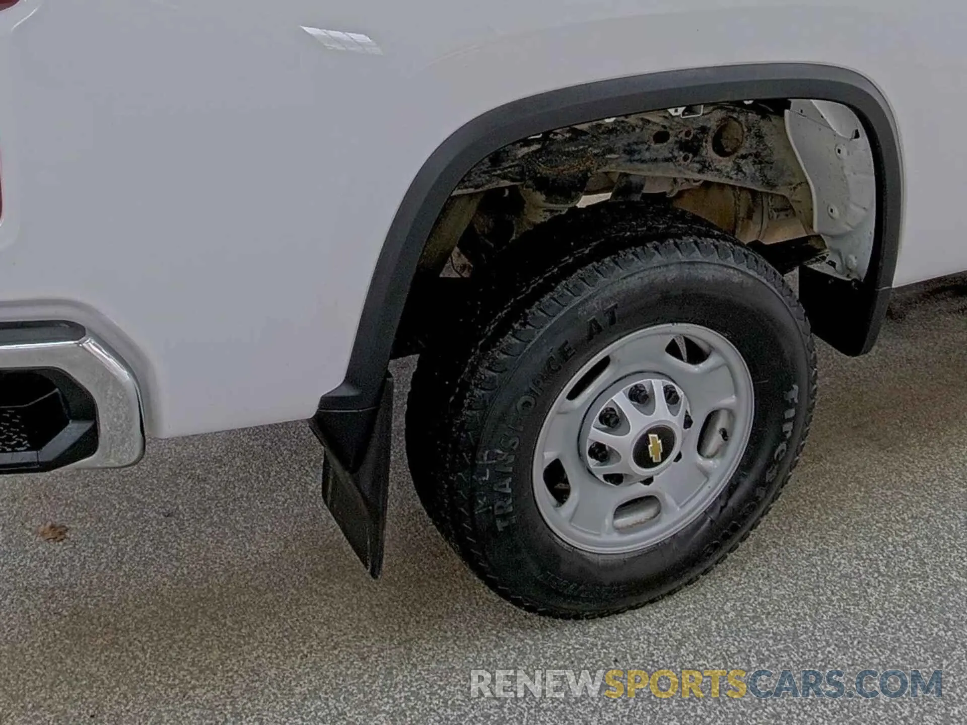 16 Photograph of a damaged car 1GC0YLE76NF263887 CHEVROLET SILVERADO 2500HD 2022