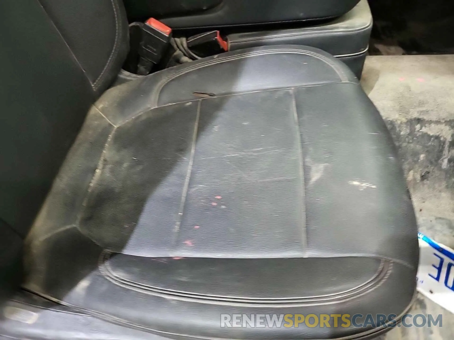21 Photograph of a damaged car 1GC0YLE76NF263887 CHEVROLET SILVERADO 2500HD 2022