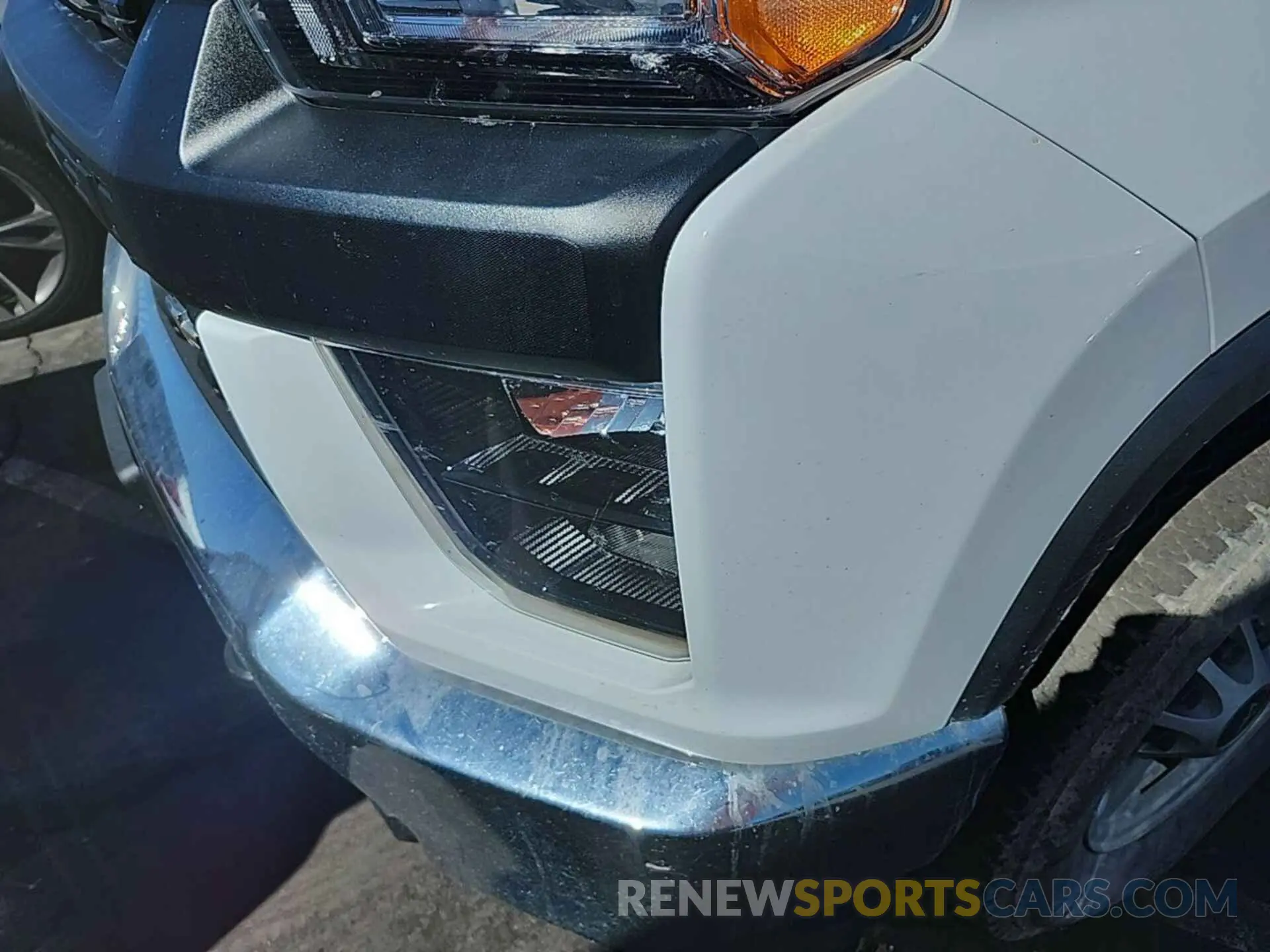 11 Photograph of a damaged car 1GC0YLE77NF348348 CHEVROLET SILVERADO 2500HD 2022