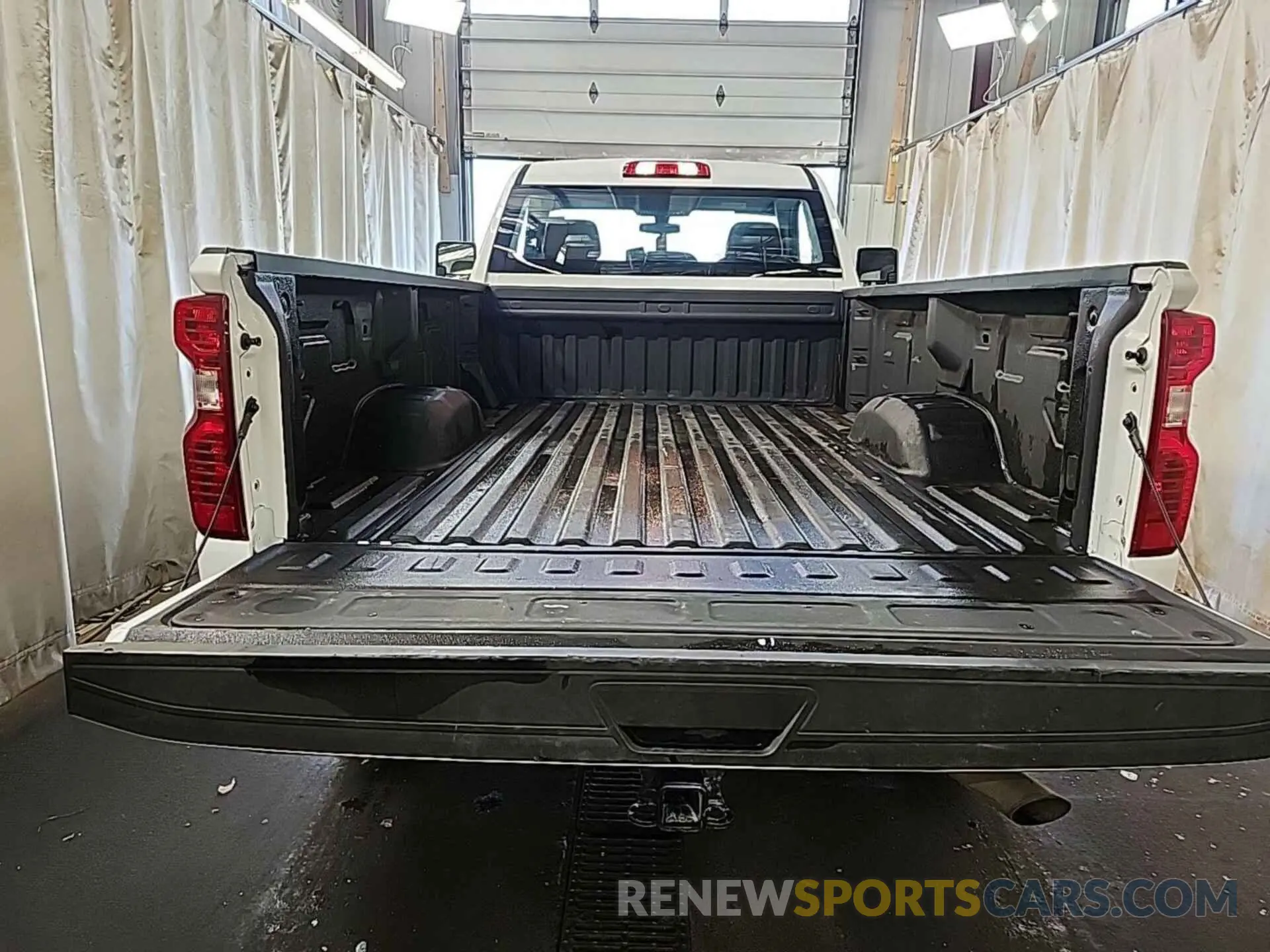 20 Photograph of a damaged car 1GC0YLE77NF348348 CHEVROLET SILVERADO 2500HD 2022
