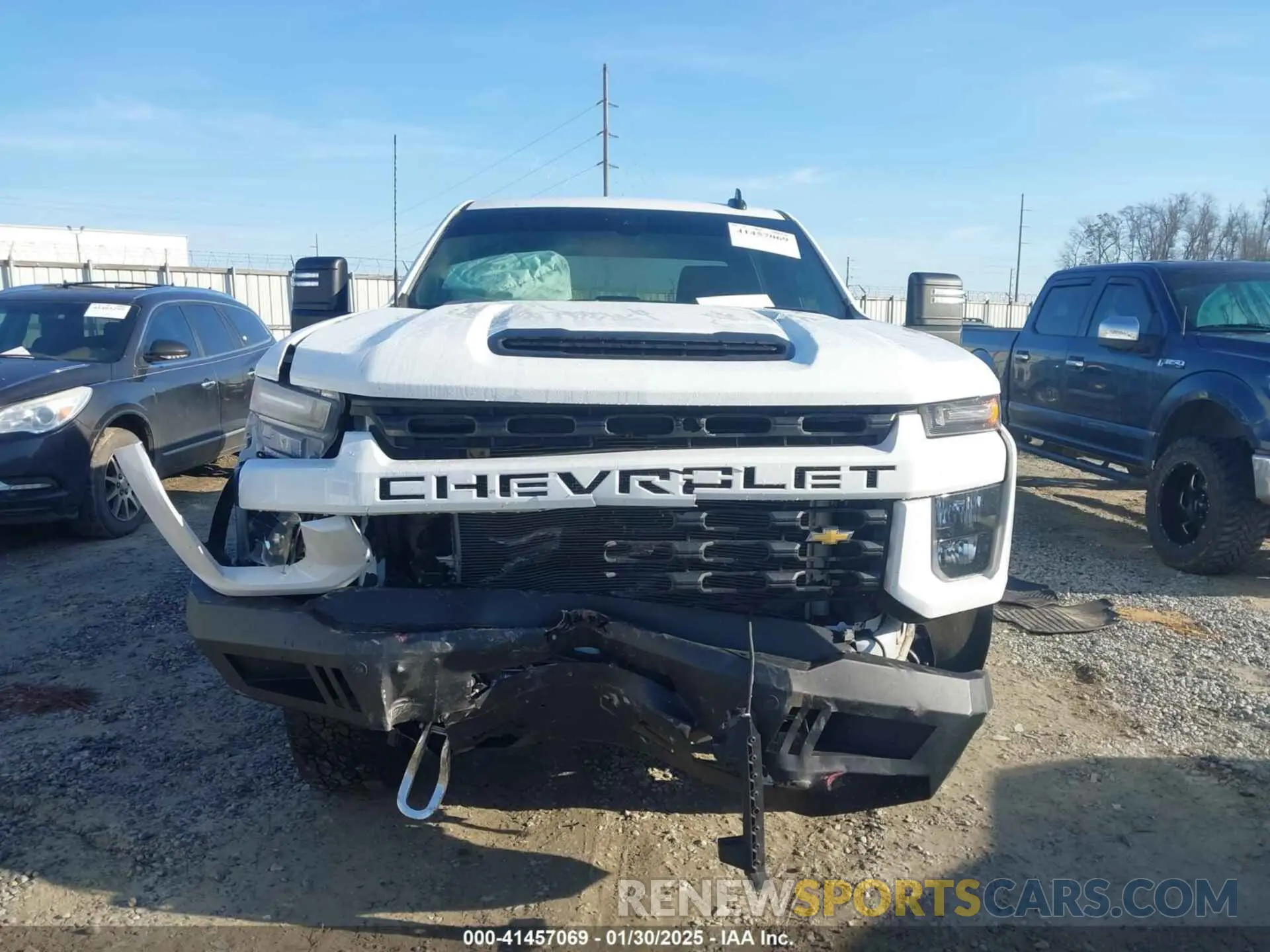 12 Photograph of a damaged car 1GC1YME70NF354549 CHEVROLET SILVERADO 2500HD 2022